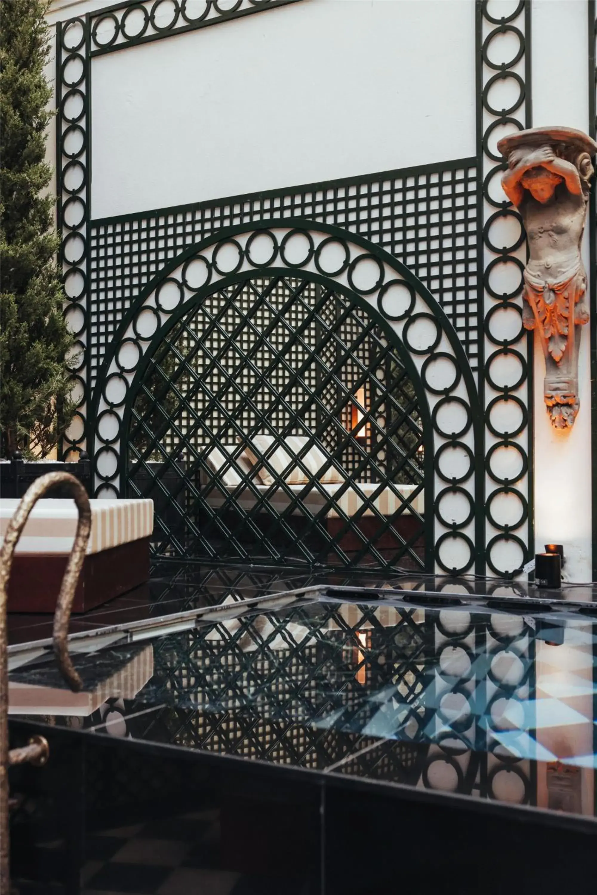 Lobby or reception in Hotel SAX Paris, LXR Hotels & Resorts Lobby or reception in Hotel SAX Paris, LXR Hotels & Resorts