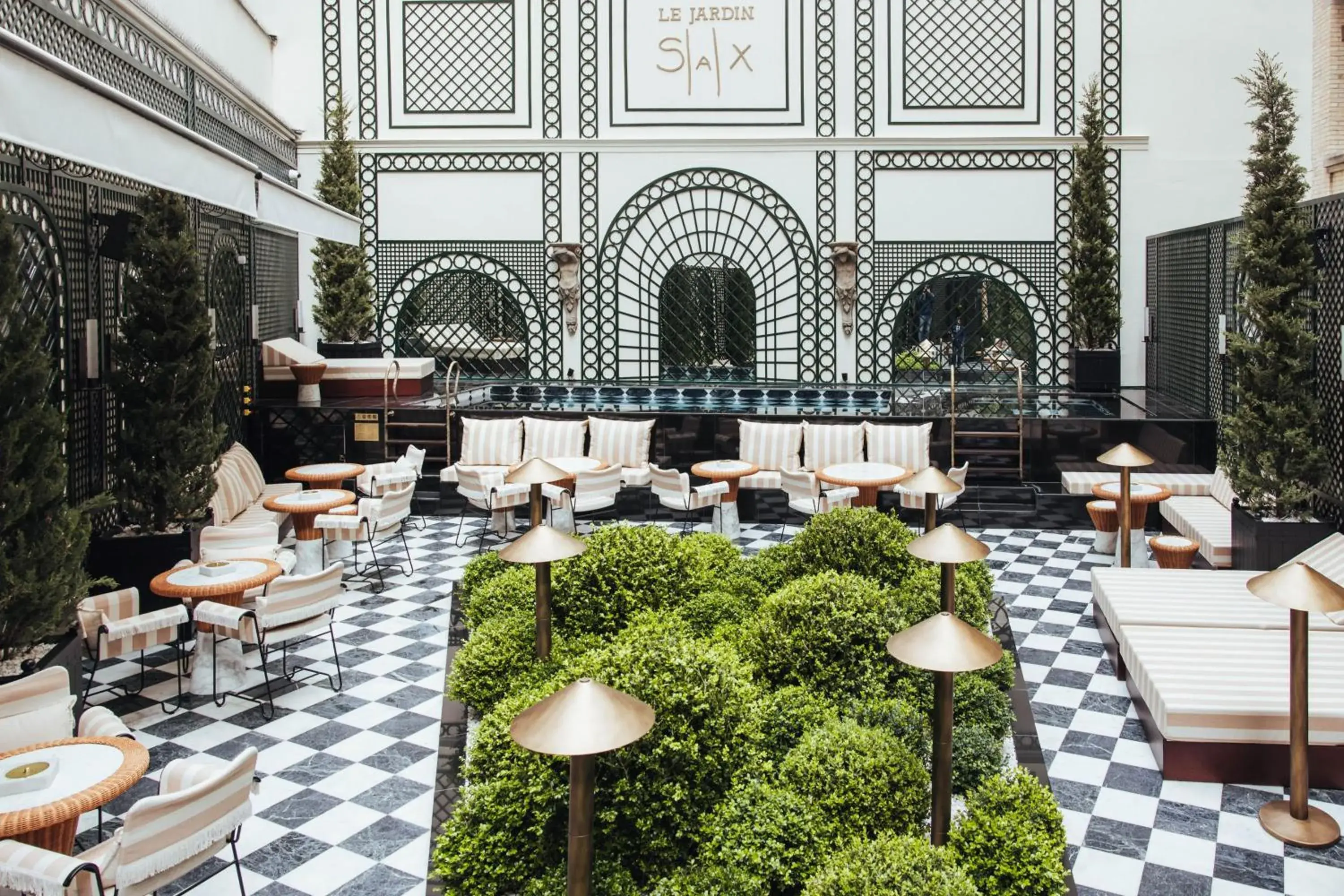 Lobby or reception in Hotel SAX Paris, LXR Hotels & Resorts Lobby or reception in Hotel SAX Paris, LXR Hotels & Resorts
