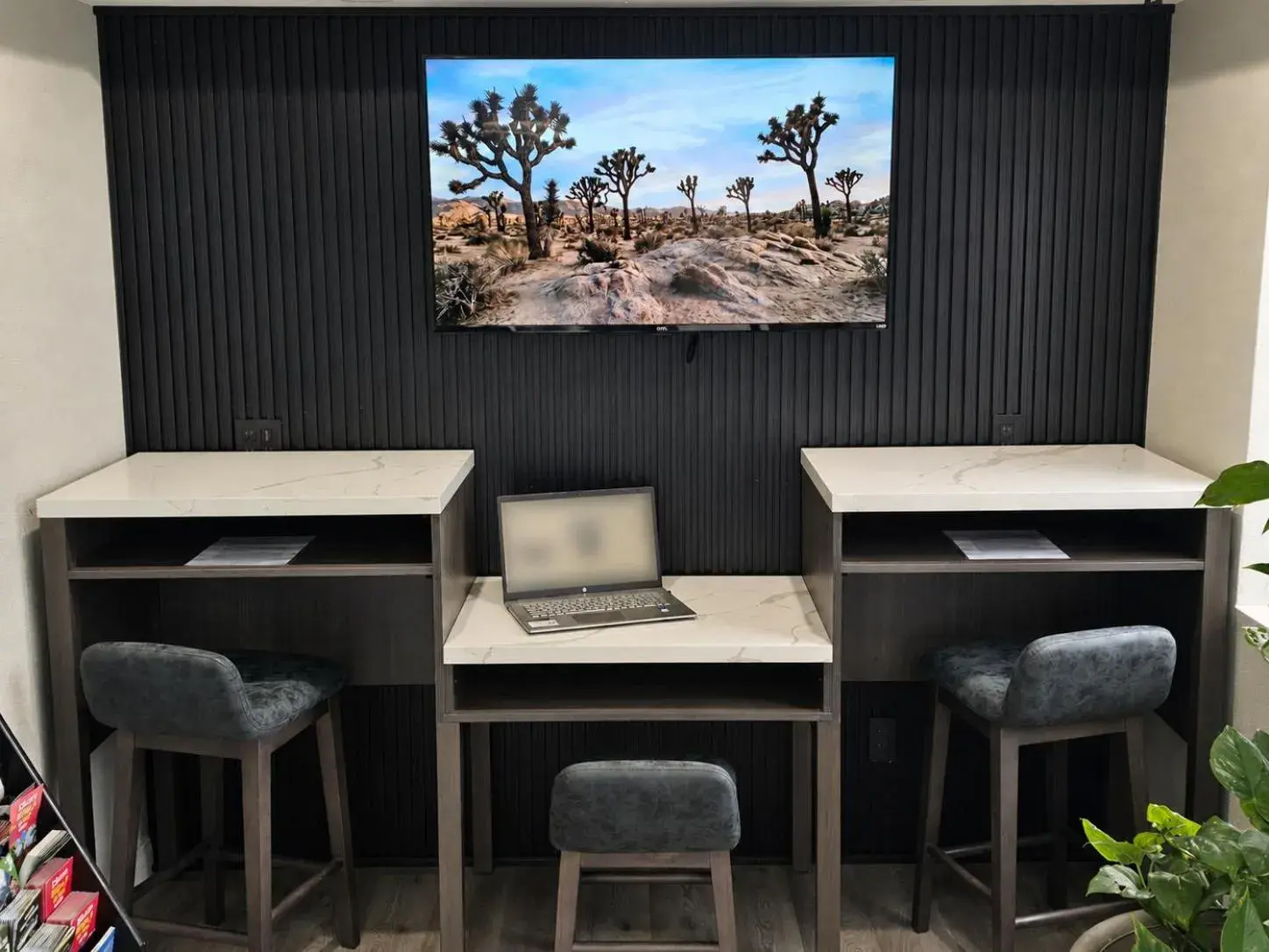 Lobby or reception in The Atlas Inn & Suites LAX Lobby or reception in The Atlas Inn & Suites LAX
