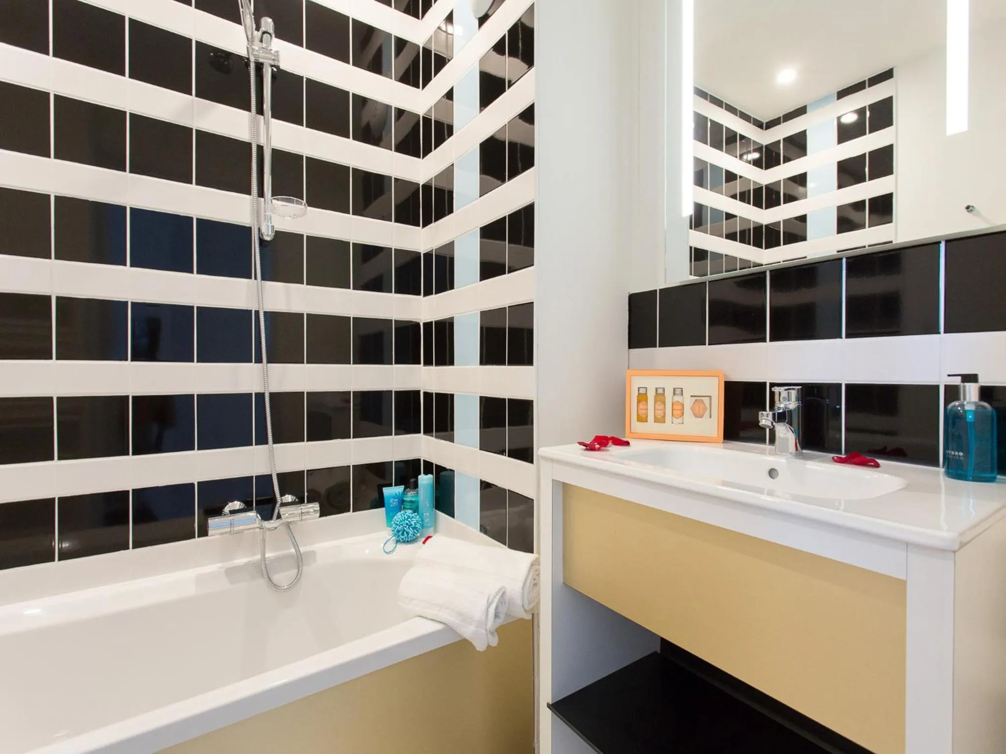 Bathroom in Adonis Mougins