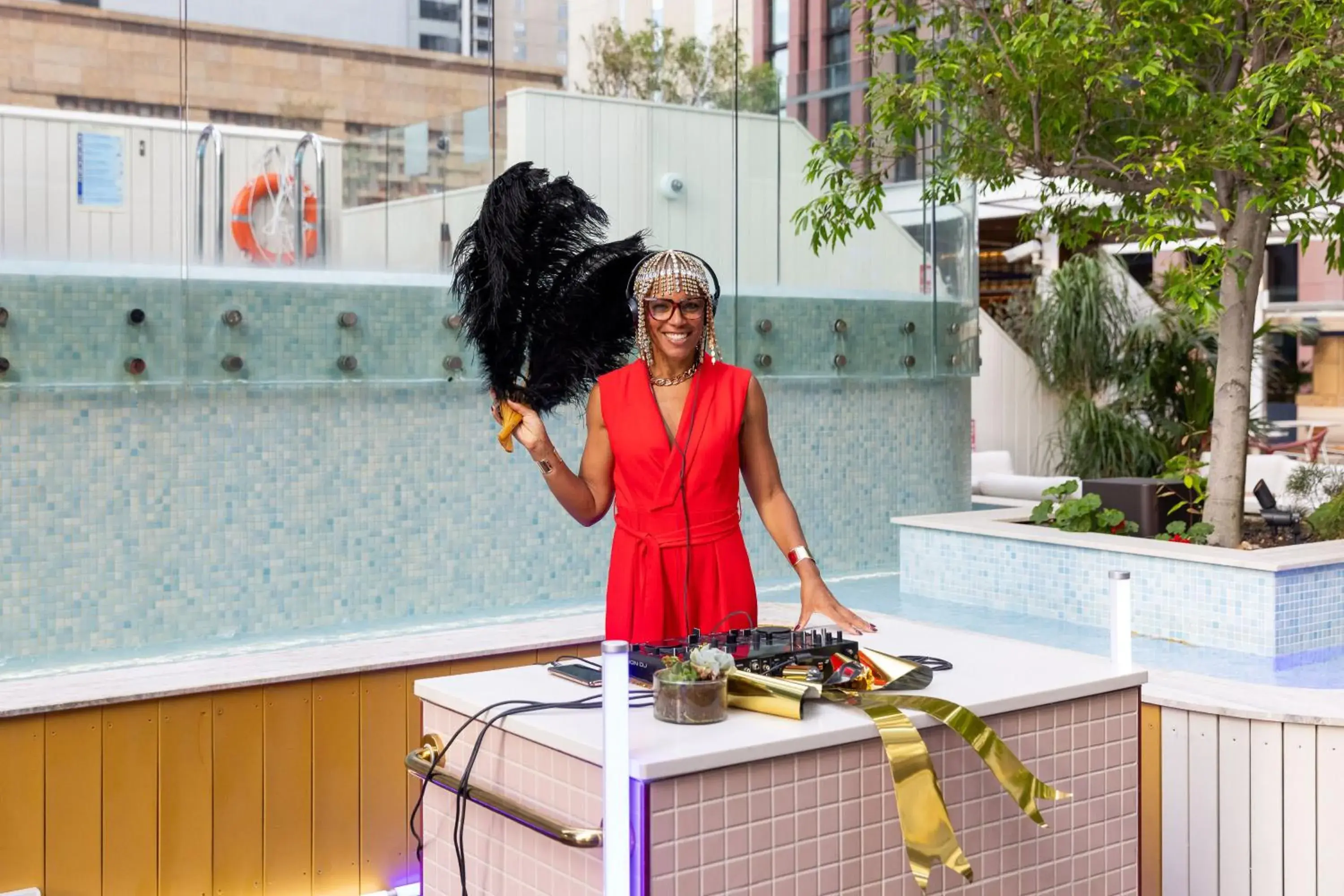 Evening entertainment in Kimpton Margot Sydney by IHG Evening entertainment in Kimpton Margot Sydney by IHG