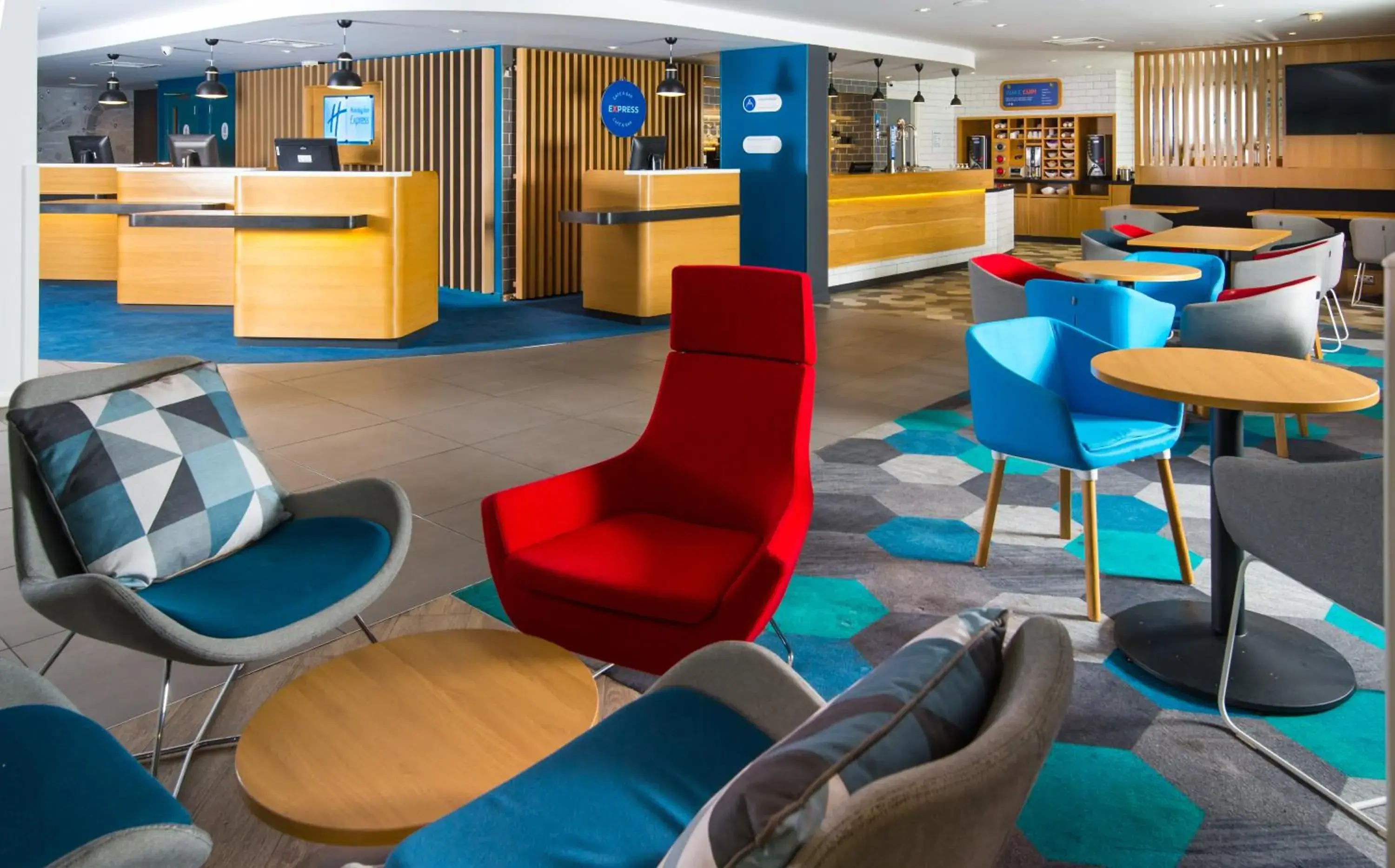 Lobby or reception in Holiday Inn Express London-Hammersmith by IHG Lobby or reception in Holiday Inn Express London-Hammersmith by IHG