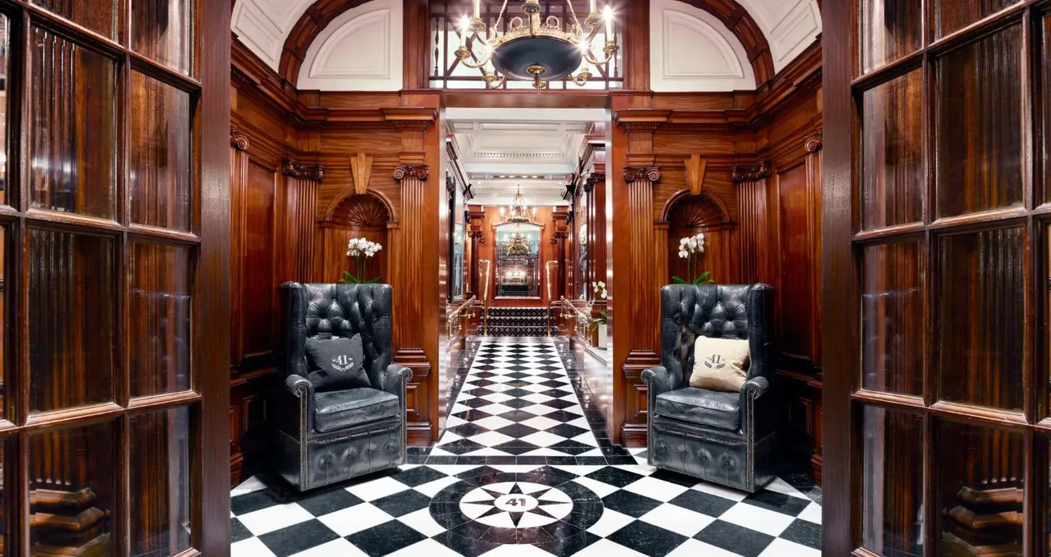 Lobby or reception in 41 Lobby or reception in 41