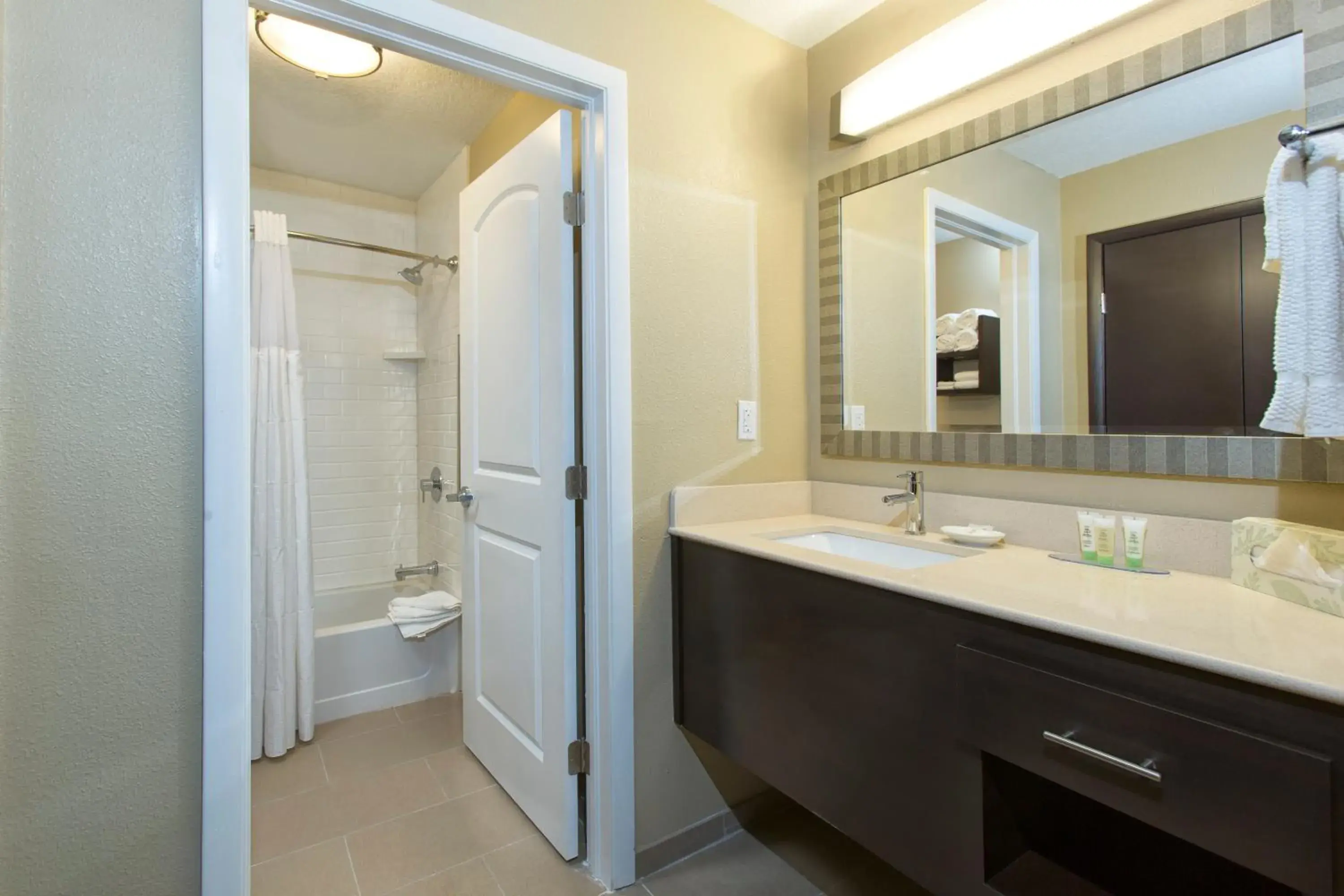 Bathroom in Staybridge Suites Orlando at SeaWorld by IHG - Free Breakfast & Shuttle to SeaWorld Parks Bathroom in Staybridge Suites Orlando at SeaWorld by IHG - Free Breakfast & Shuttle to SeaWorld Parks