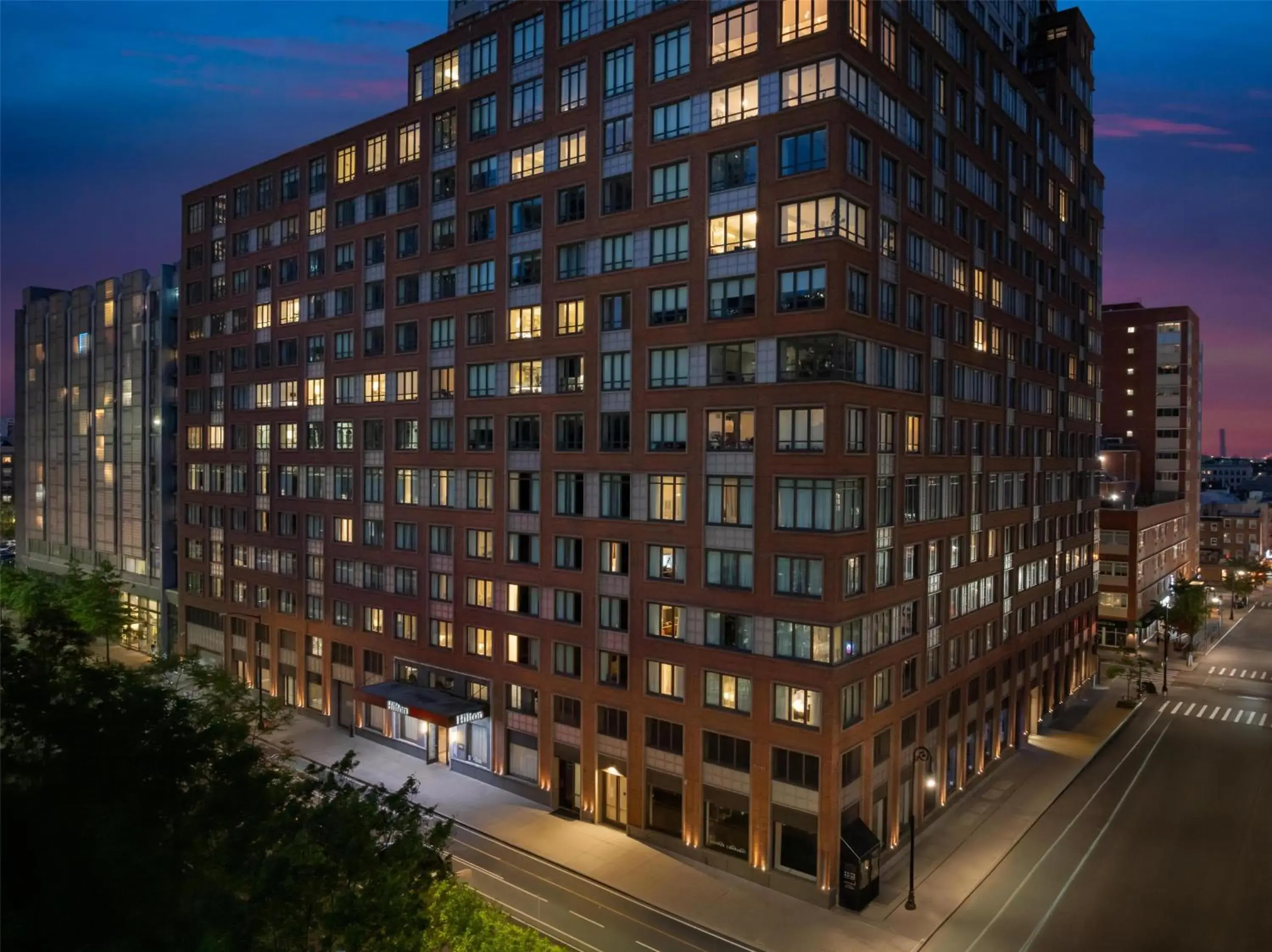 Hilton Brooklyn New York - Newly Renovated Hilton Brooklyn New York - Newly Renovated