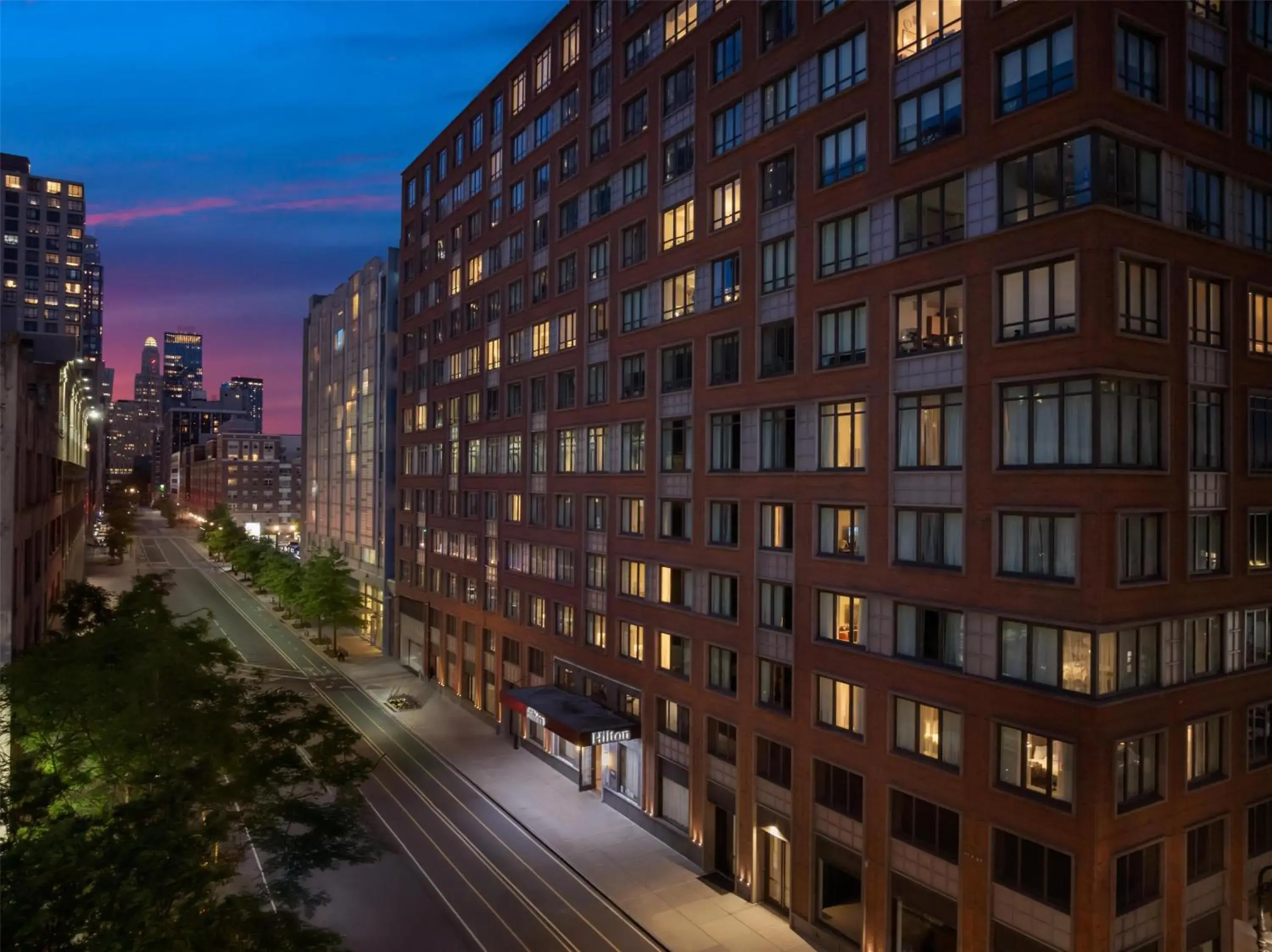 Hilton Brooklyn New York - Newly Renovated Hilton Brooklyn New York - Newly Renovated
