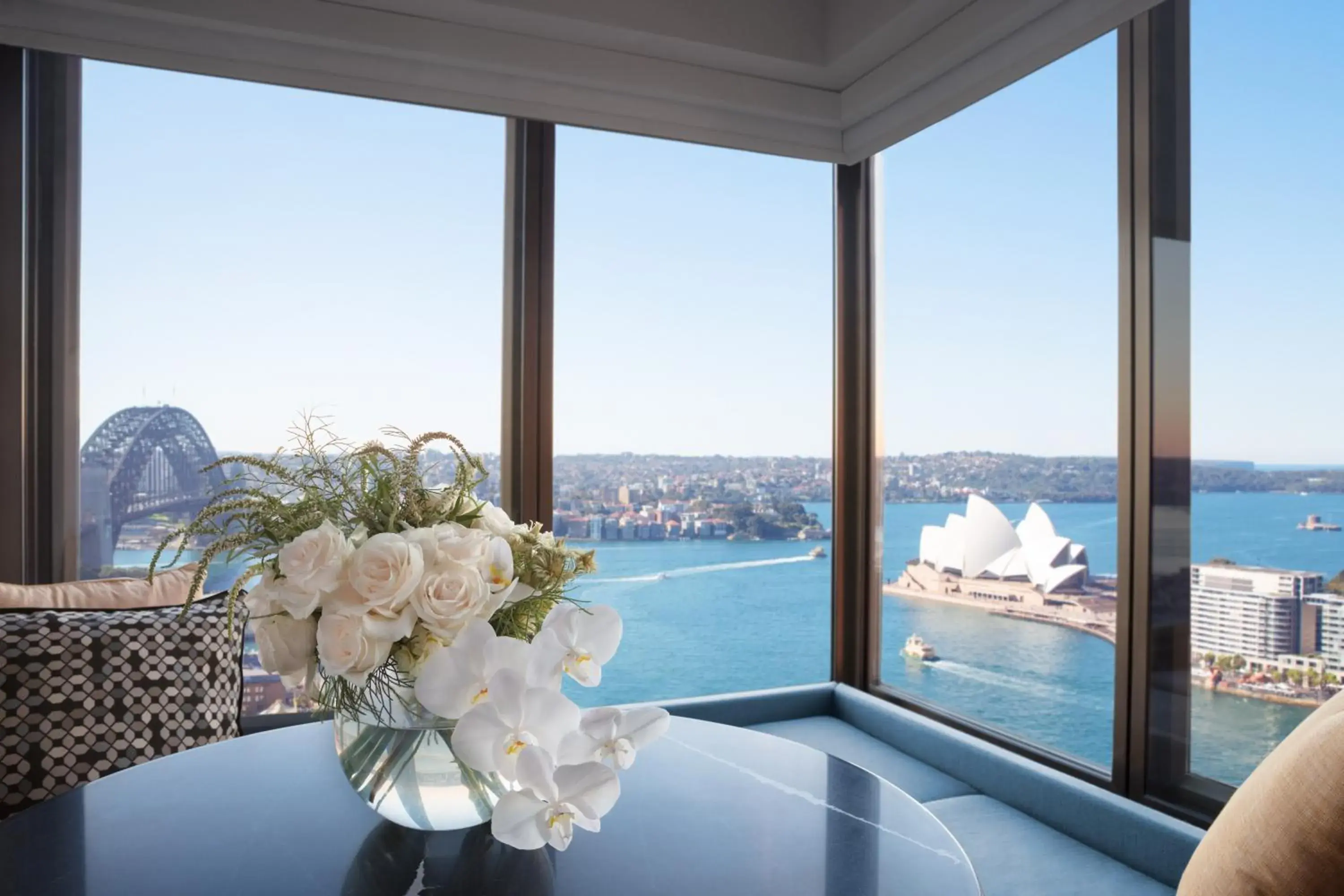 Four Seasons Hotel Sydney Four Seasons Hotel Sydney