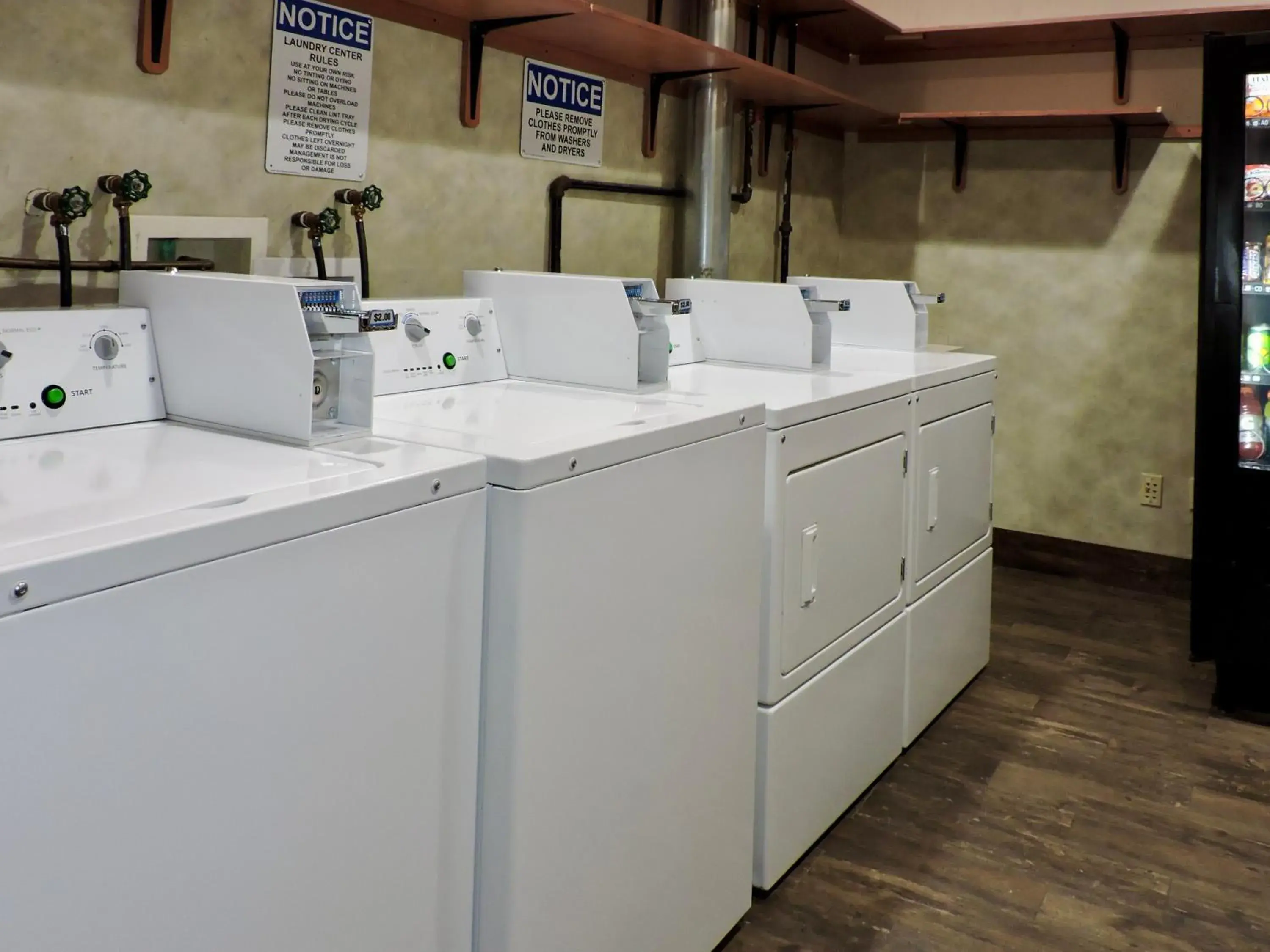laundry in Marco LaGuardia Hotel & Suites laundry in Marco LaGuardia Hotel & Suites