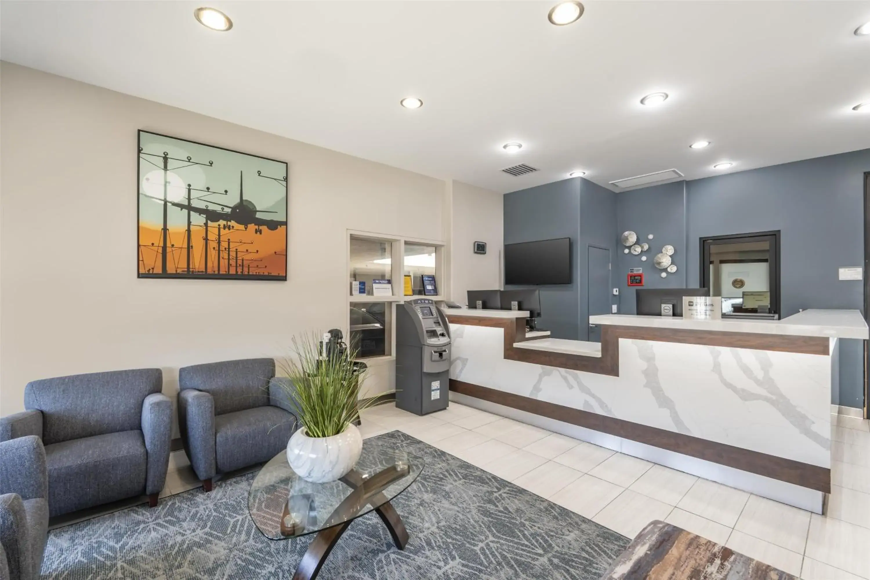 Lobby or reception in Best Western Airport Plaza Hotel – LAX Airport LA Stadium Lobby or reception in Best Western Airport Plaza Hotel – LAX Airport LA Stadium