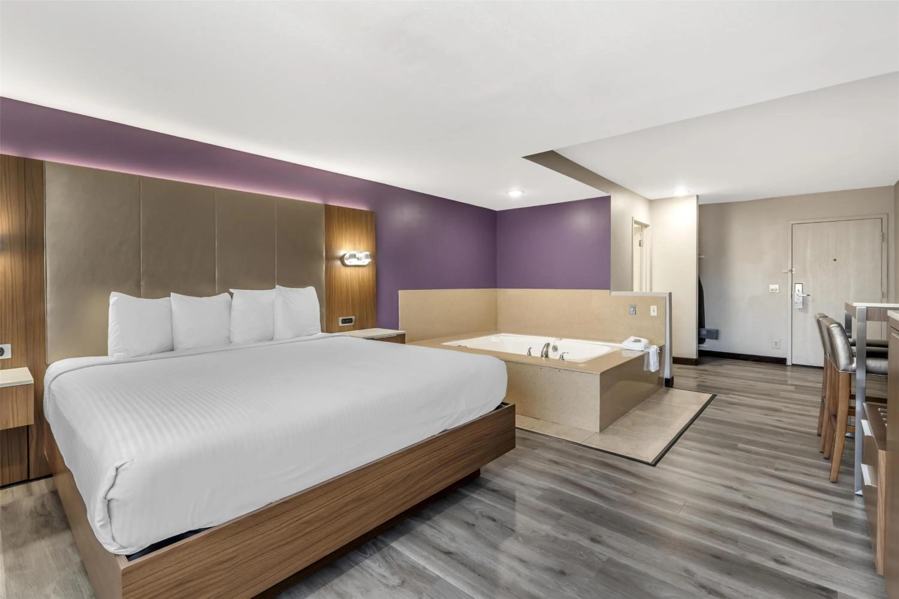 Bedroom, Bed in Best Western Airport Plaza Hotel – LAX Airport LA Stadium