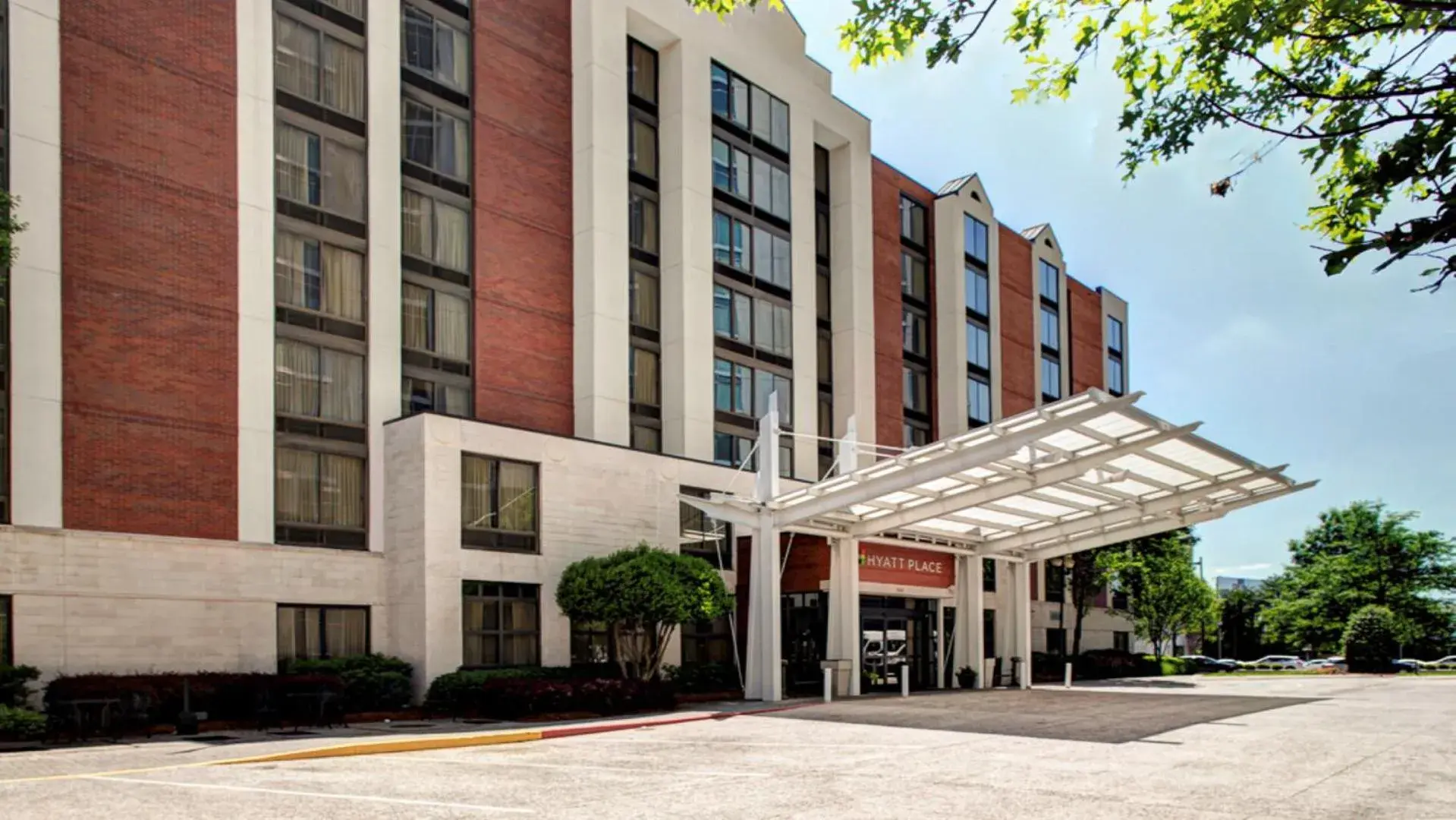 Property building in Hyatt Place Atlanta Buckhead Property building in Hyatt Place Atlanta Buckhead