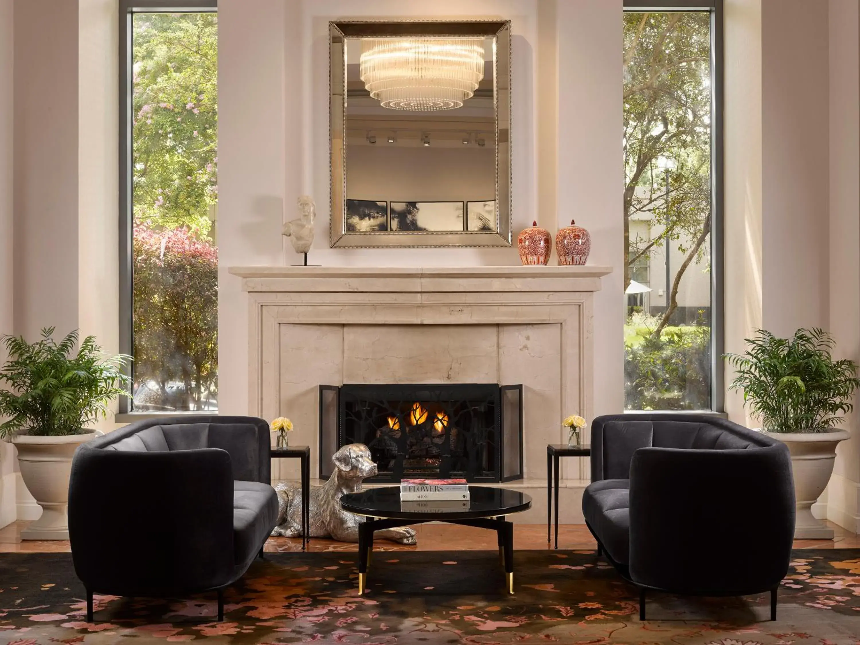 Lobby or reception in InterContinental Buckhead Atlanta by IHG Lobby or reception in InterContinental Buckhead Atlanta by IHG