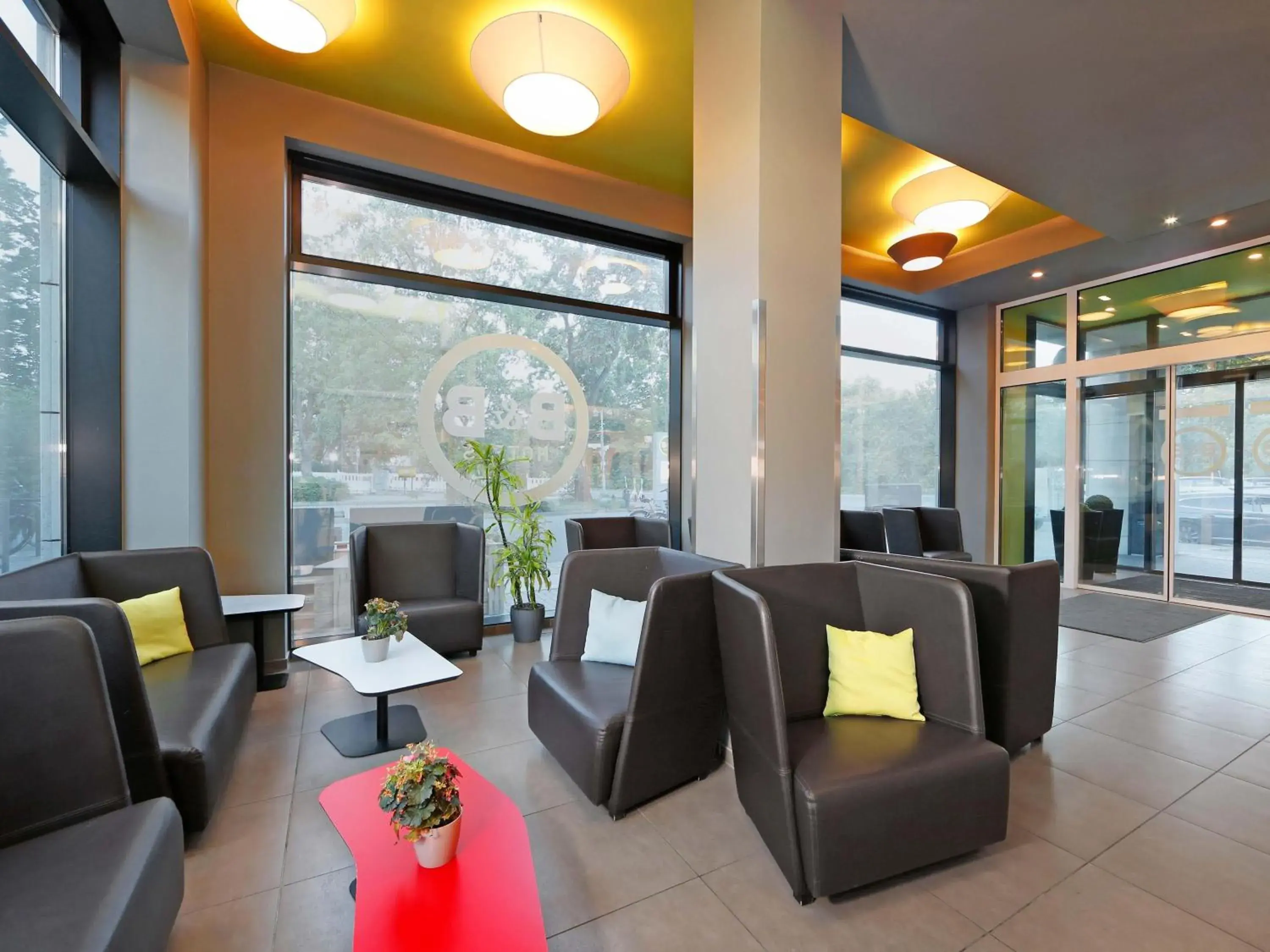 Lobby or reception in B&B Hotel Berlin-Tiergarten Lobby or reception in B&B Hotel Berlin-Tiergarten