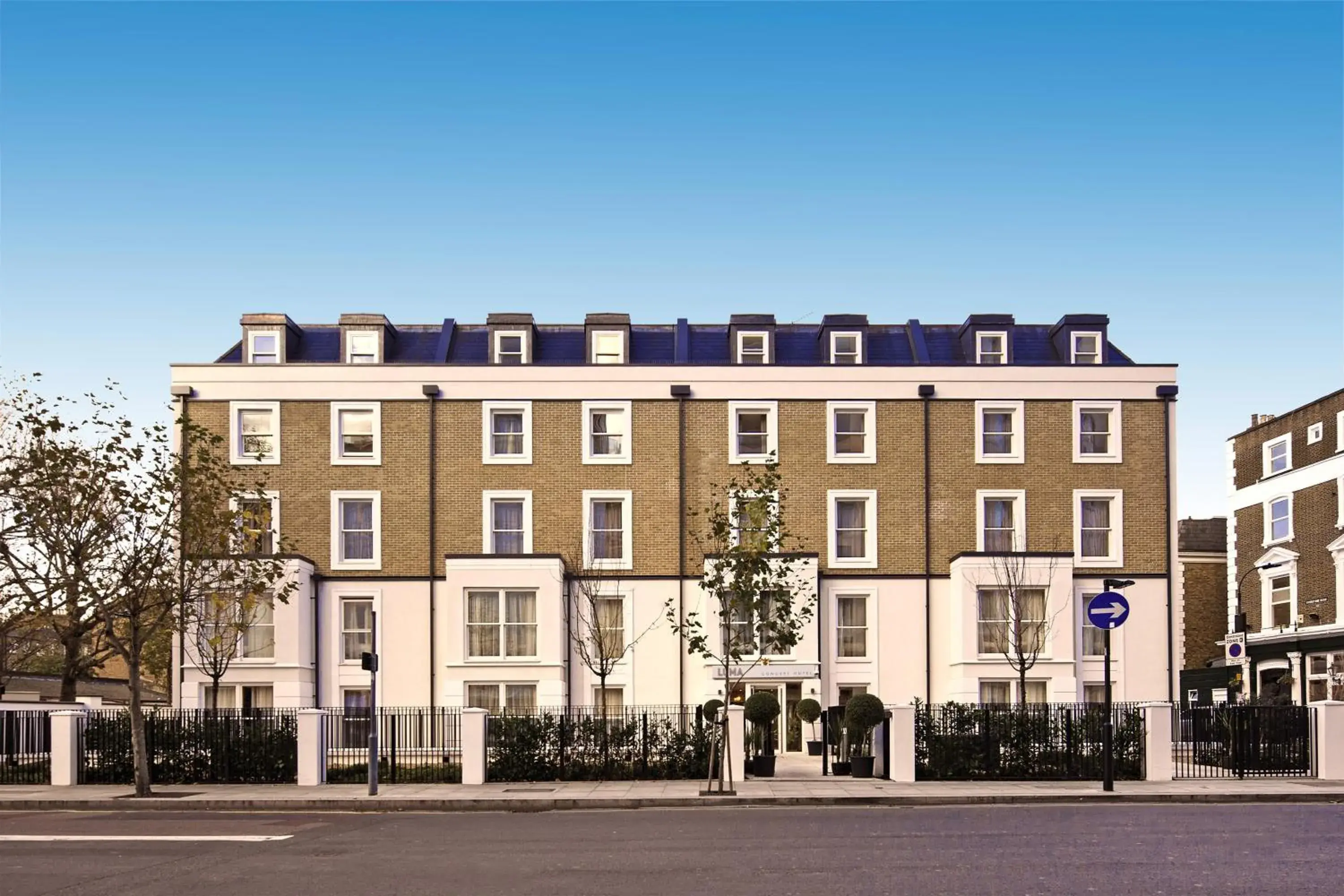 Facade/entrance in Heeton Concept Hotel – Luma Hammersmith Facade/entrance in Heeton Concept Hotel – Luma Hammersmith