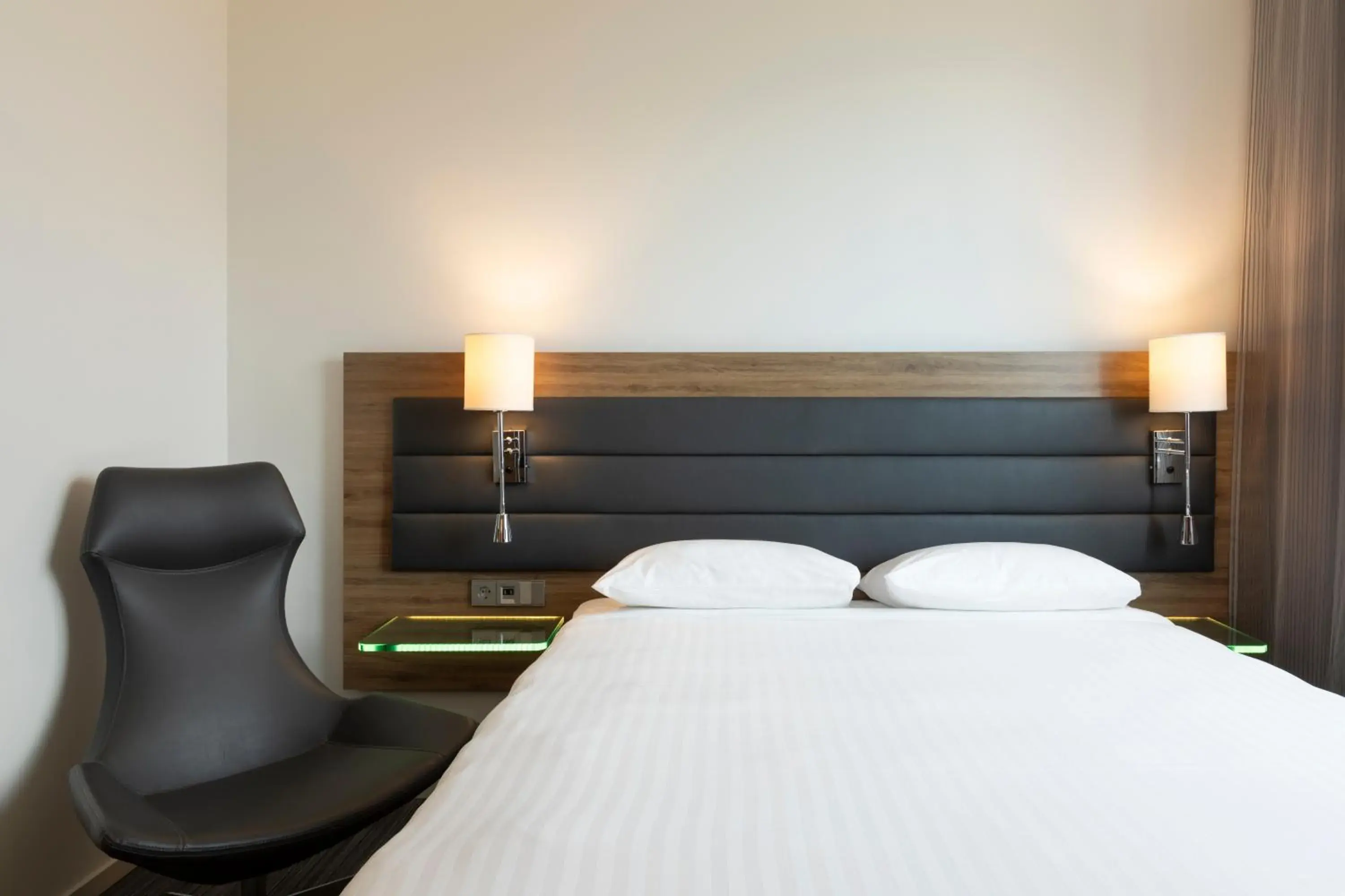 Bed in Moxy London Excel Bed in Moxy London Excel