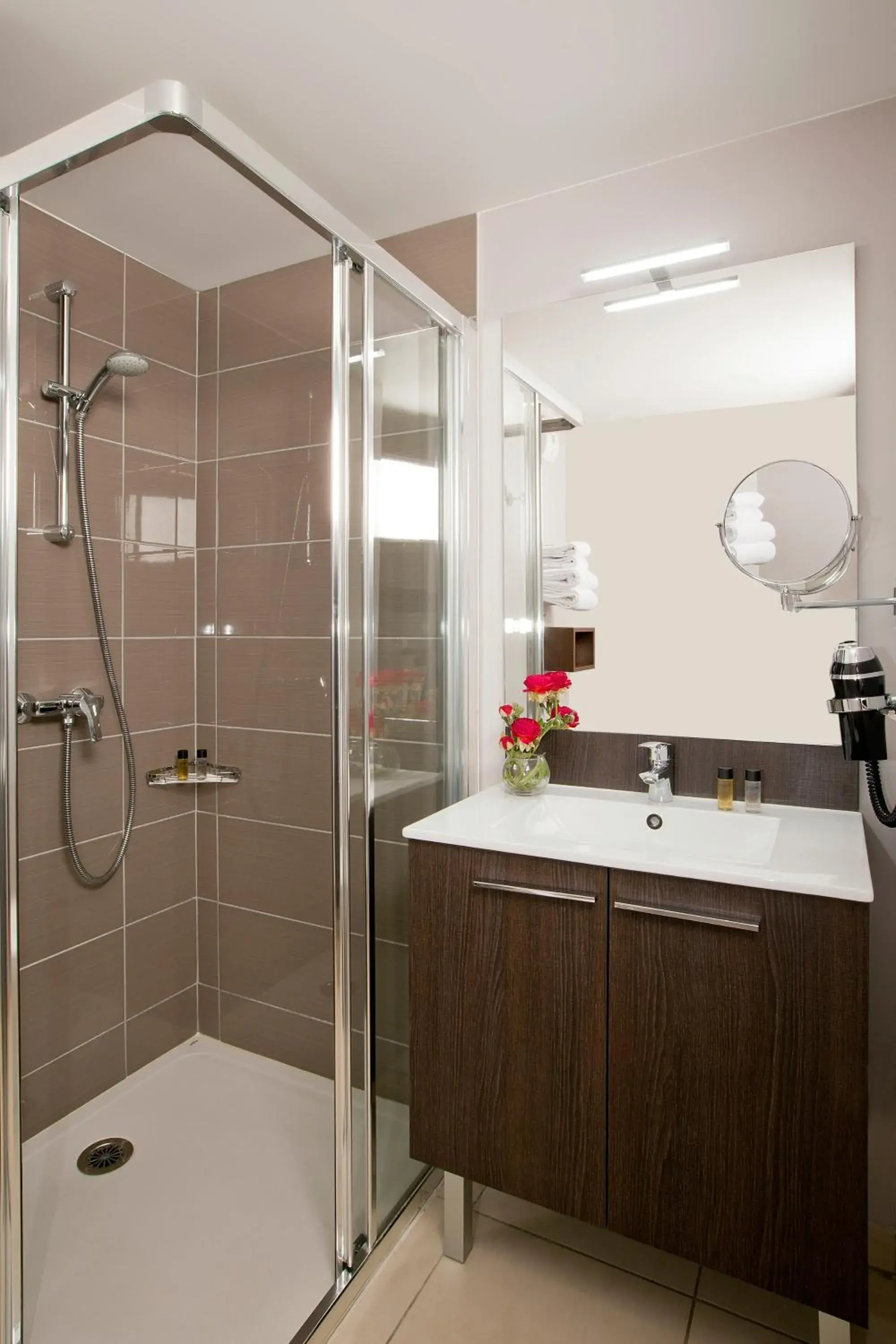 Bathroom in Residhome Bordeaux Bathroom in Residhome Bordeaux