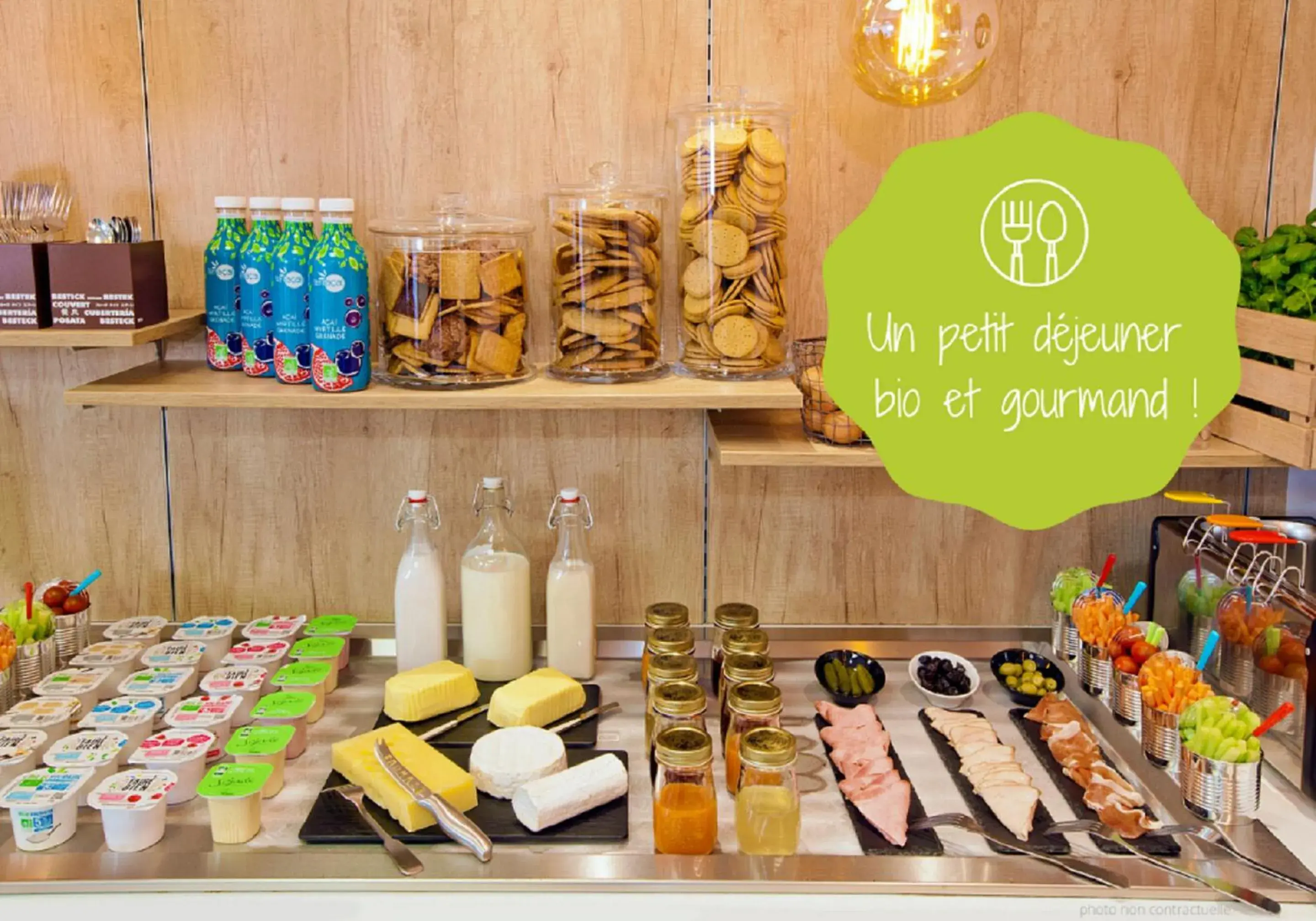 Food and drinks in Residhome Bordeaux Food and drinks in Residhome Bordeaux