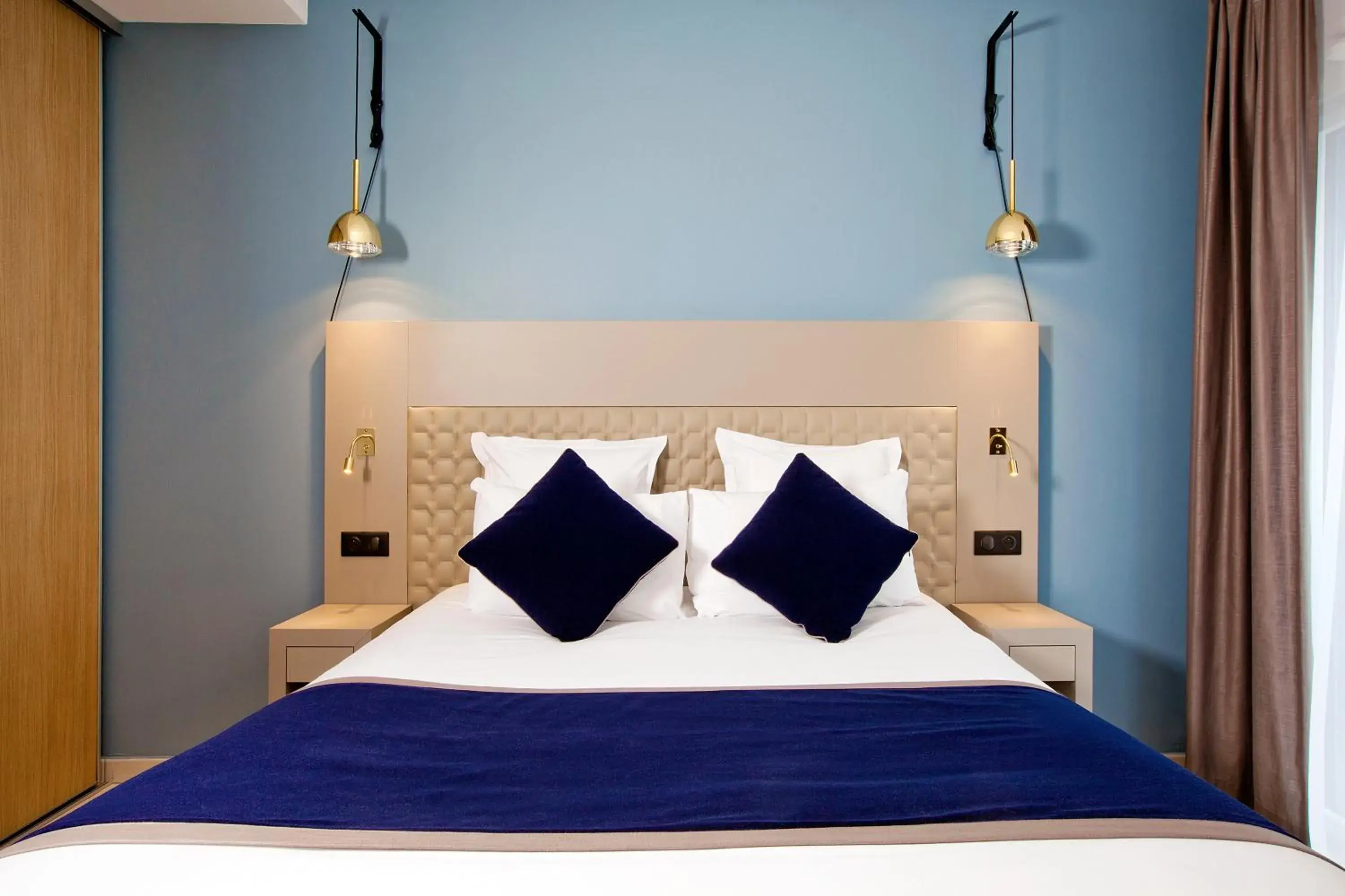 Bedroom, Bed in Residhome Bordeaux Bedroom, Bed in Residhome Bordeaux