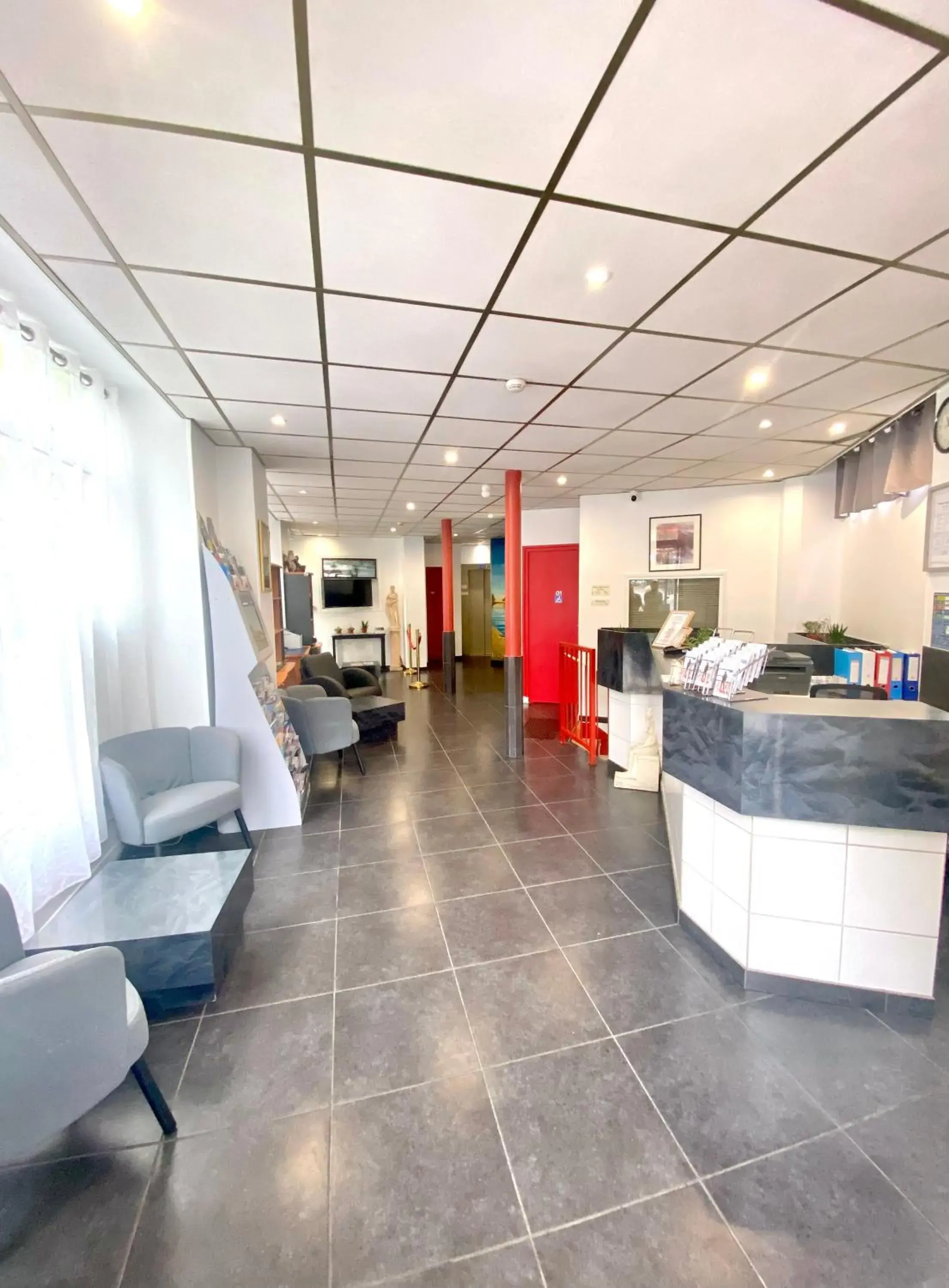 Lobby or reception in Hipotel Belgrand Edith Piaf Lobby or reception in Hipotel Belgrand Edith Piaf
