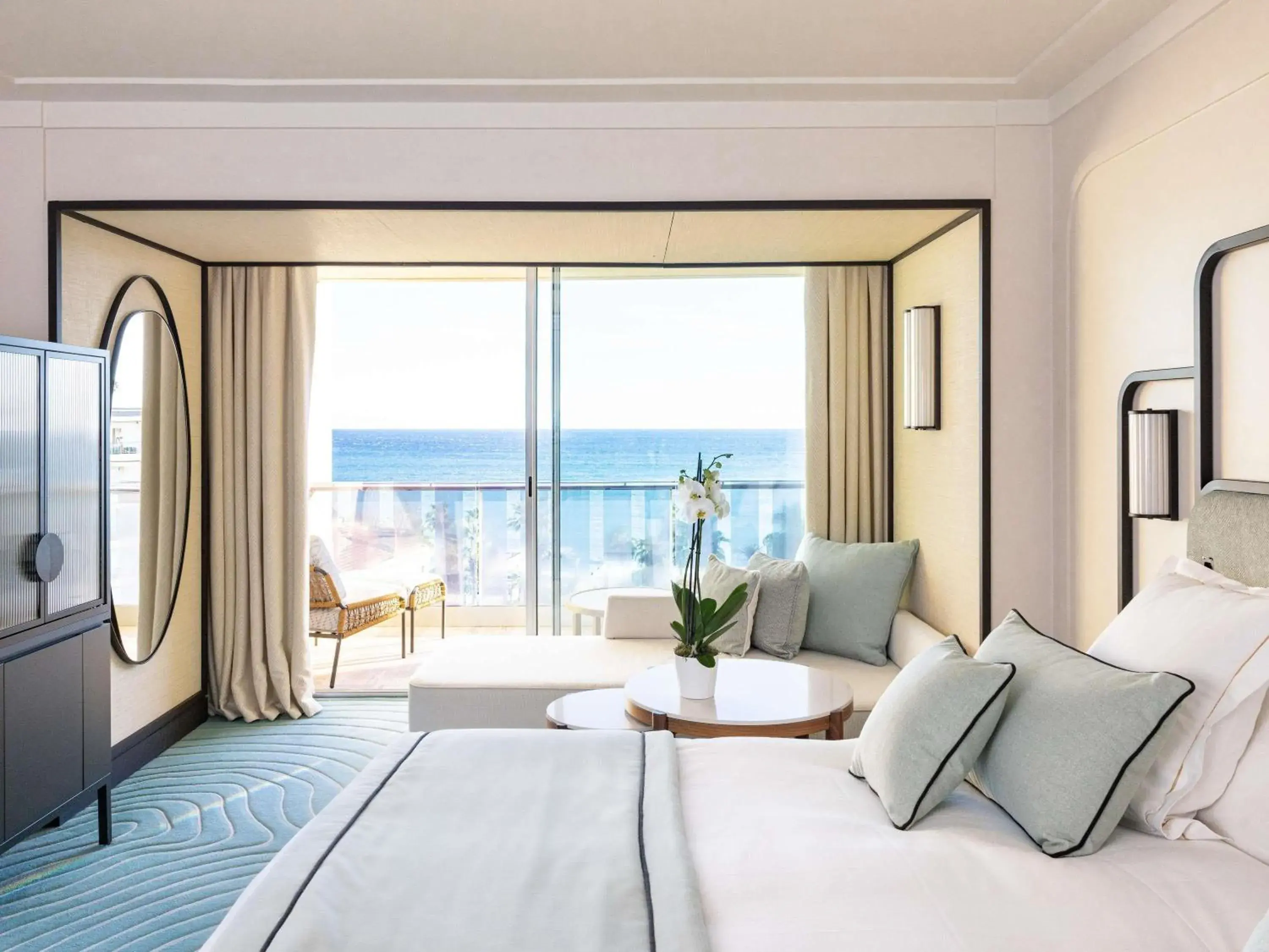 Bedroom, Bed in Mondrian Cannes Bedroom, Bed in Mondrian Cannes