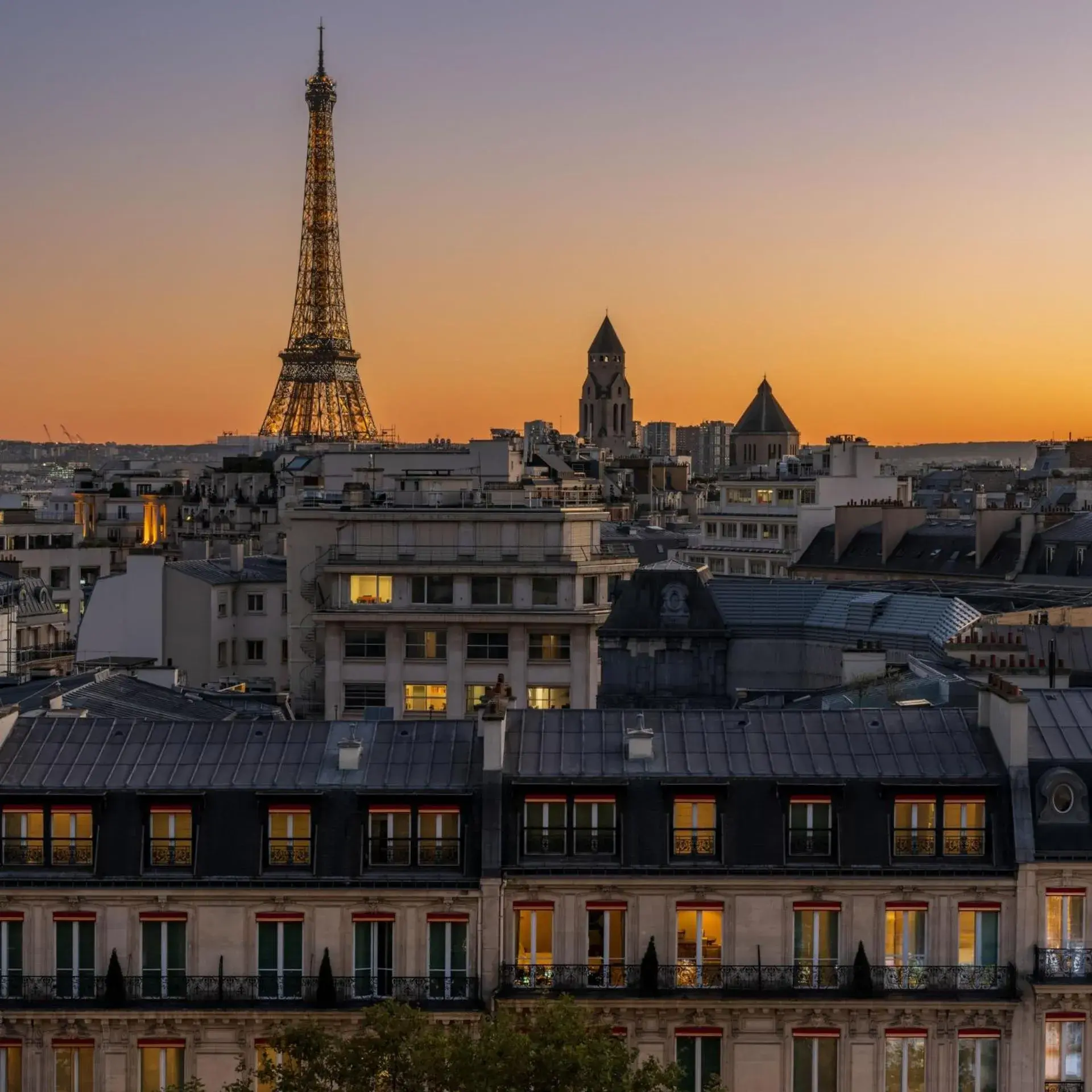 Property building in Hôtel Fouquet's Paris Property building in Hôtel Fouquet's Paris