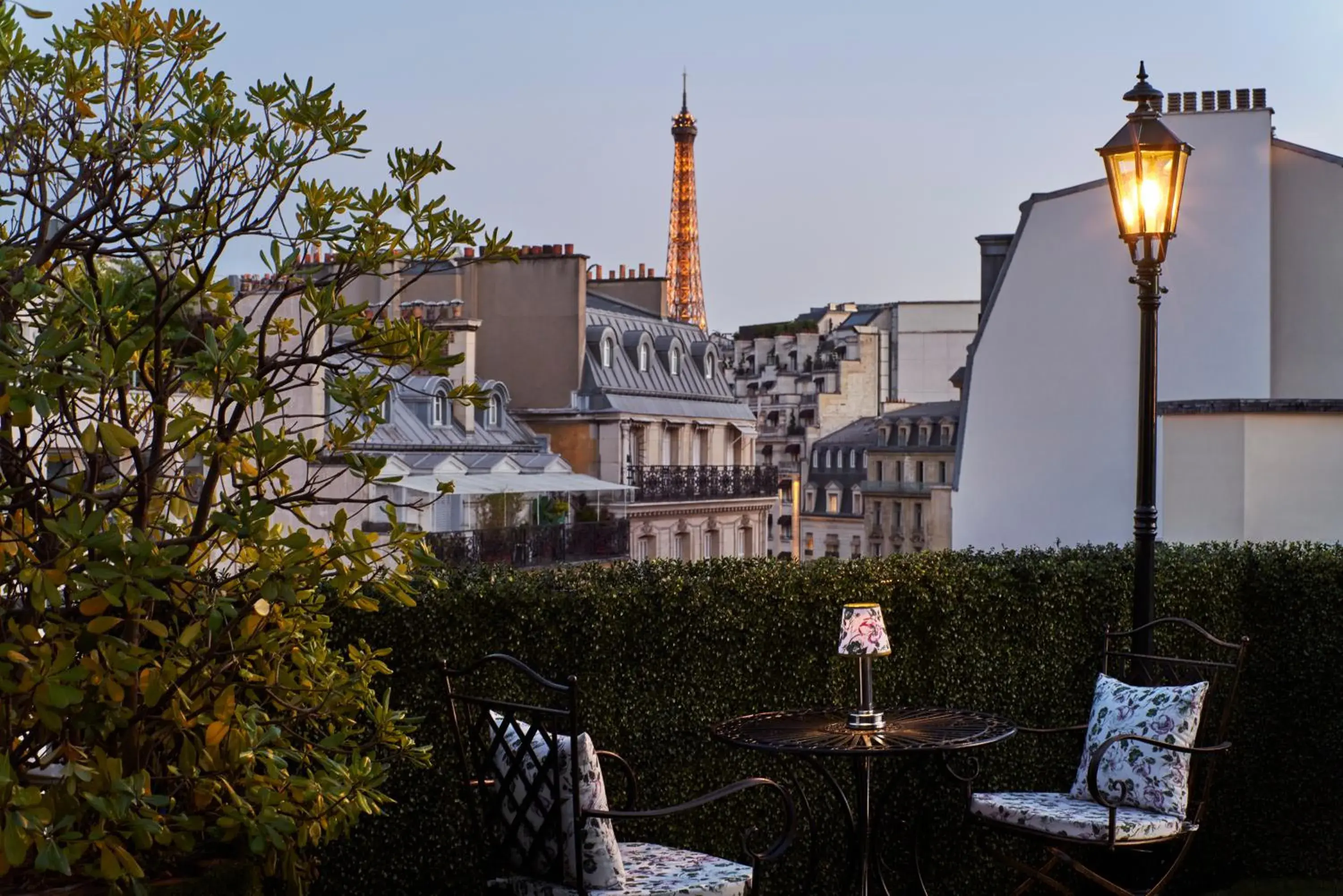 Restaurant/places to eat in Hôtel Fouquet's Paris Restaurant/places to eat in Hôtel Fouquet's Paris