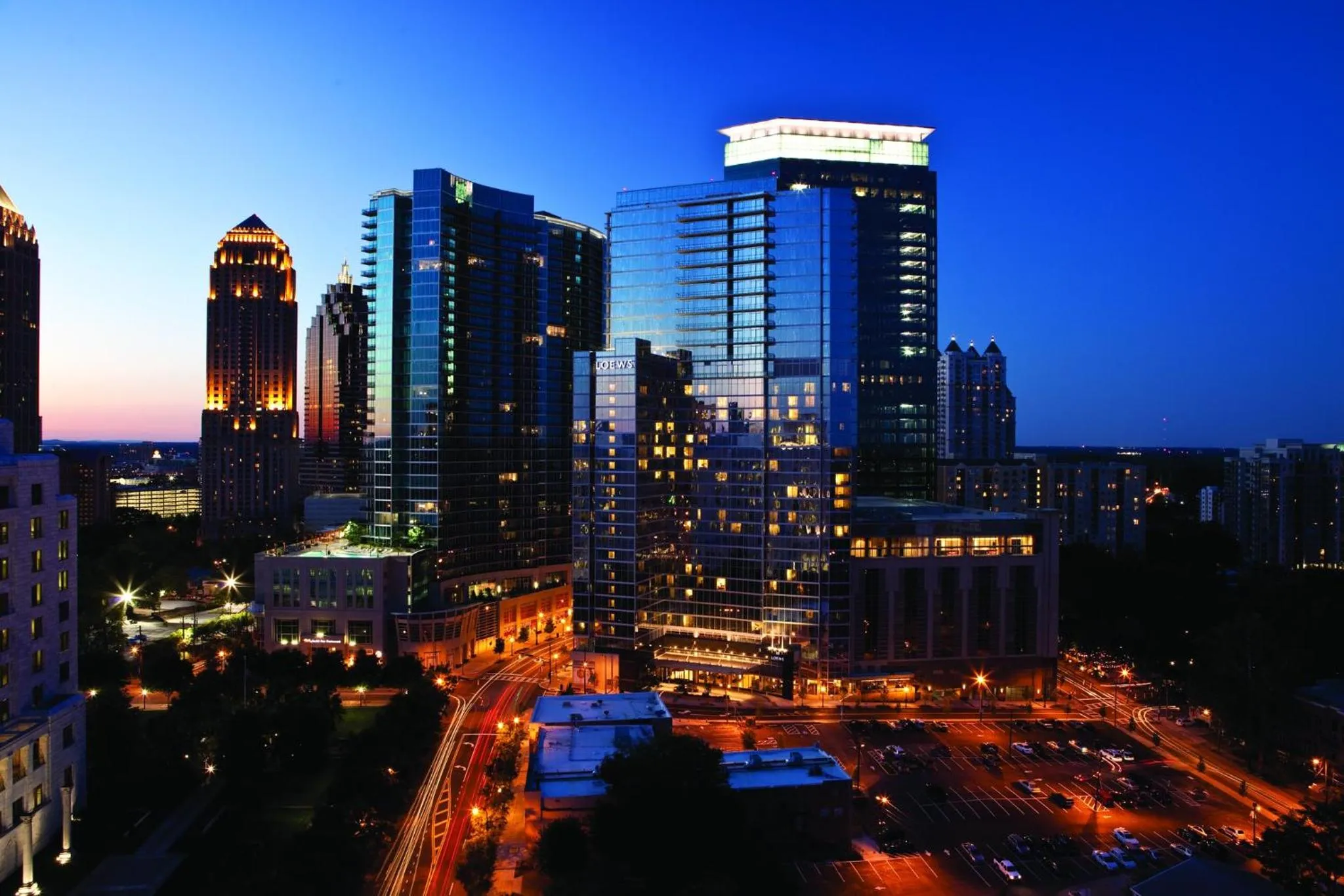 Property building in Loews Atlanta Hotel