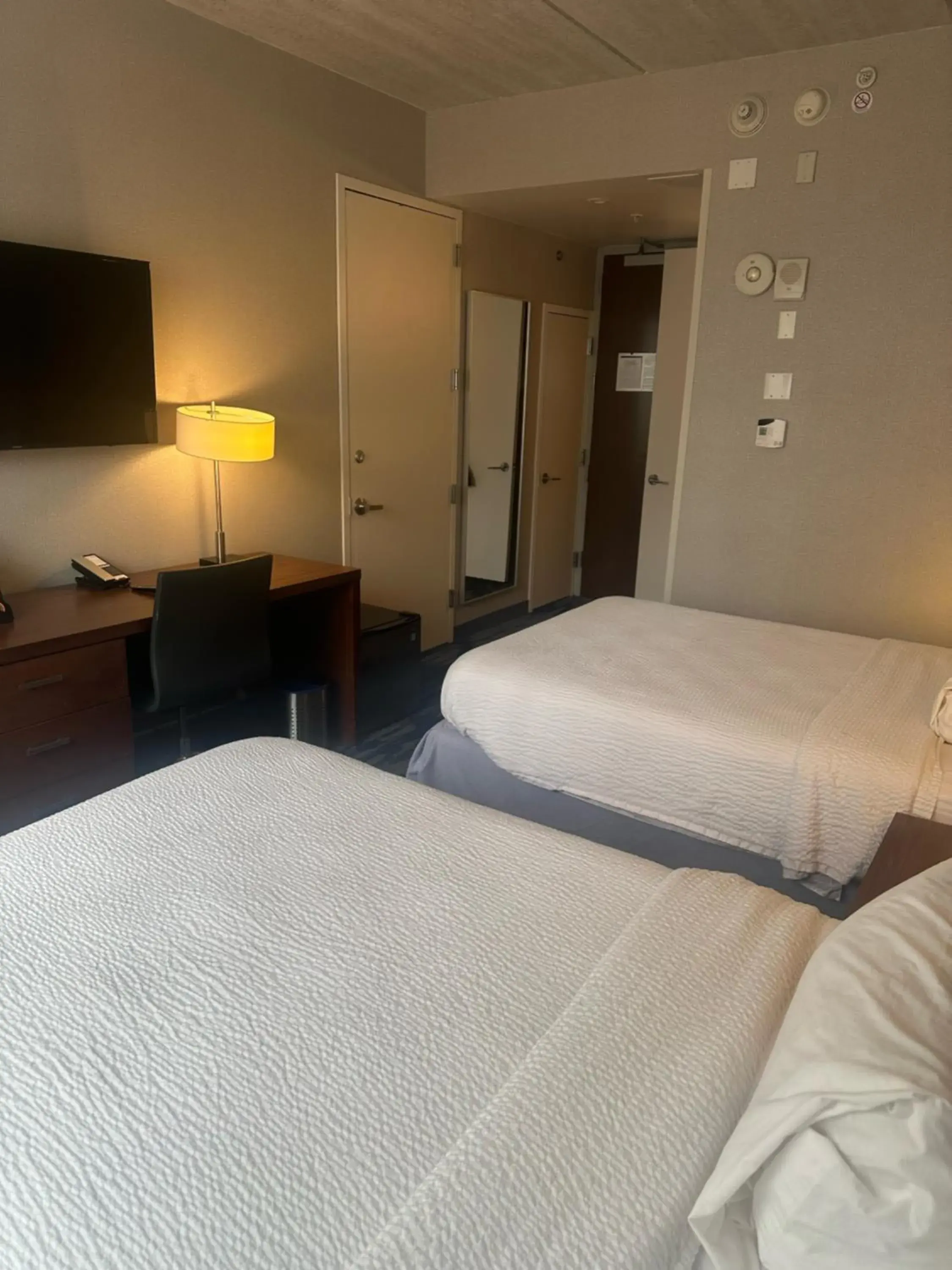 Bed in Fairfield Inn & Suites By Marriott New York Brooklyn Bed in Fairfield Inn & Suites By Marriott New York Brooklyn
