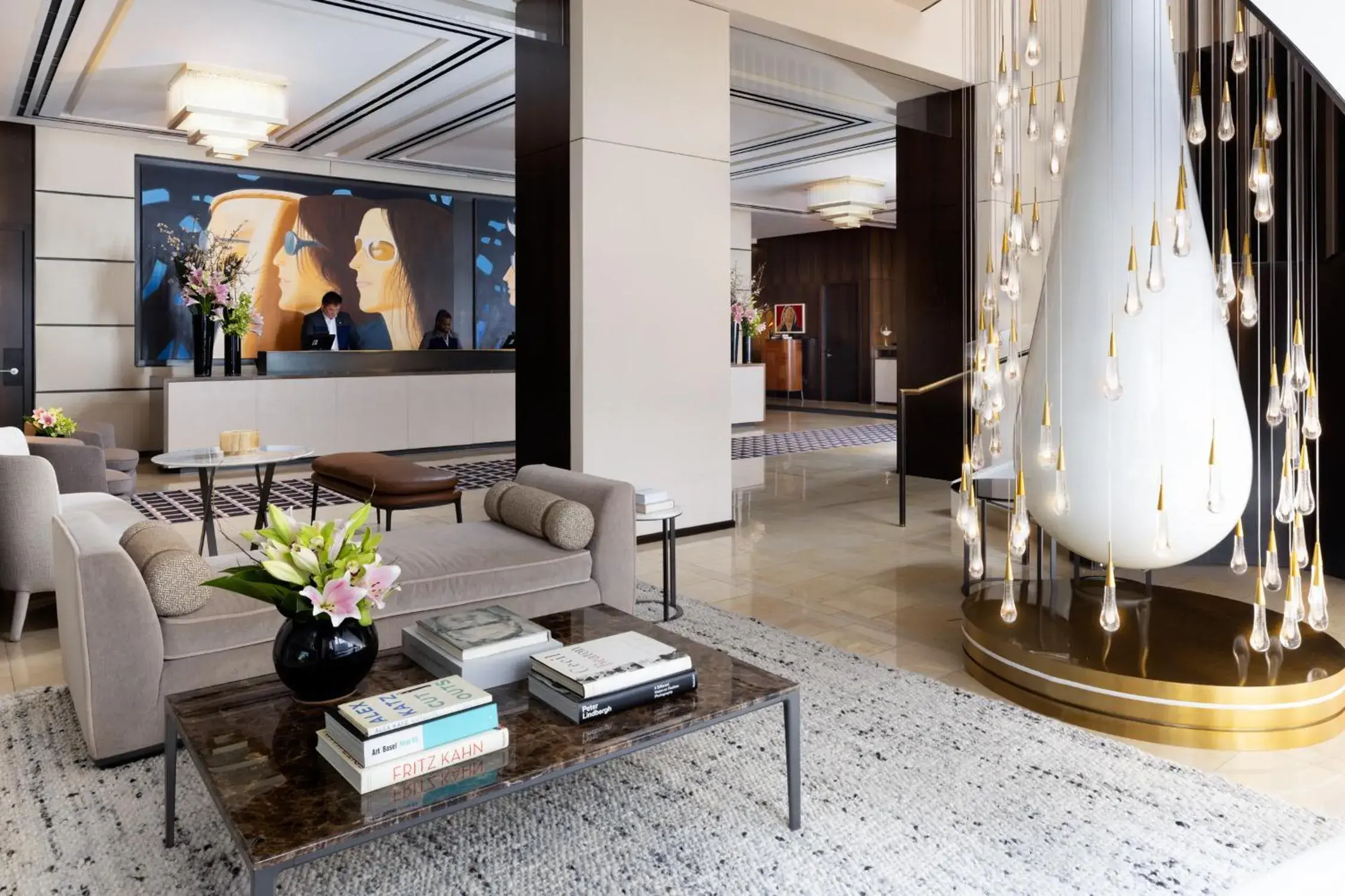 Communal lounge/ TV room in The Langham, New York, Fifth Avenue Communal lounge/ TV room in The Langham, New York, Fifth Avenue