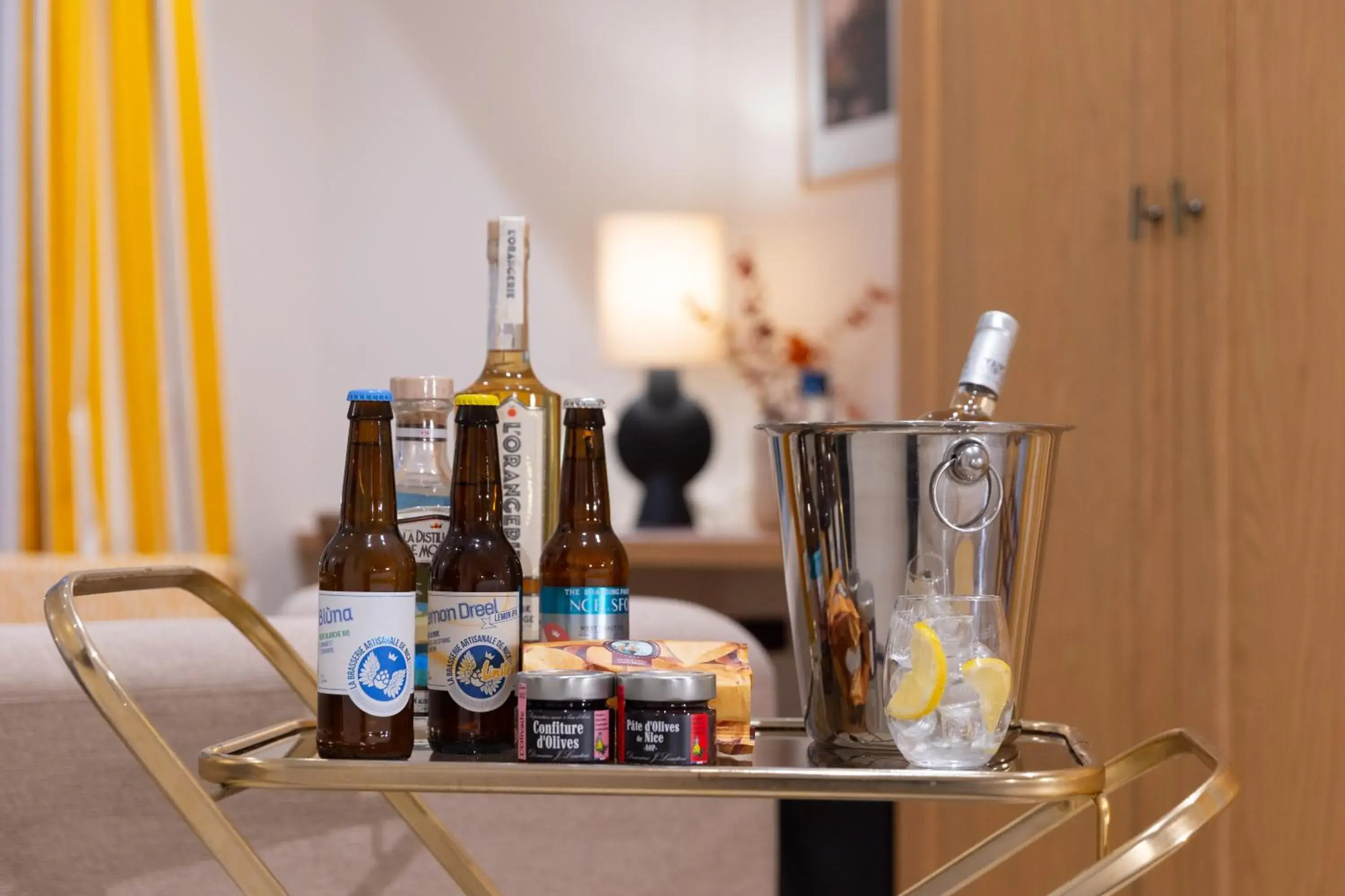 minibar in Maison Durante minibar in Maison Durante