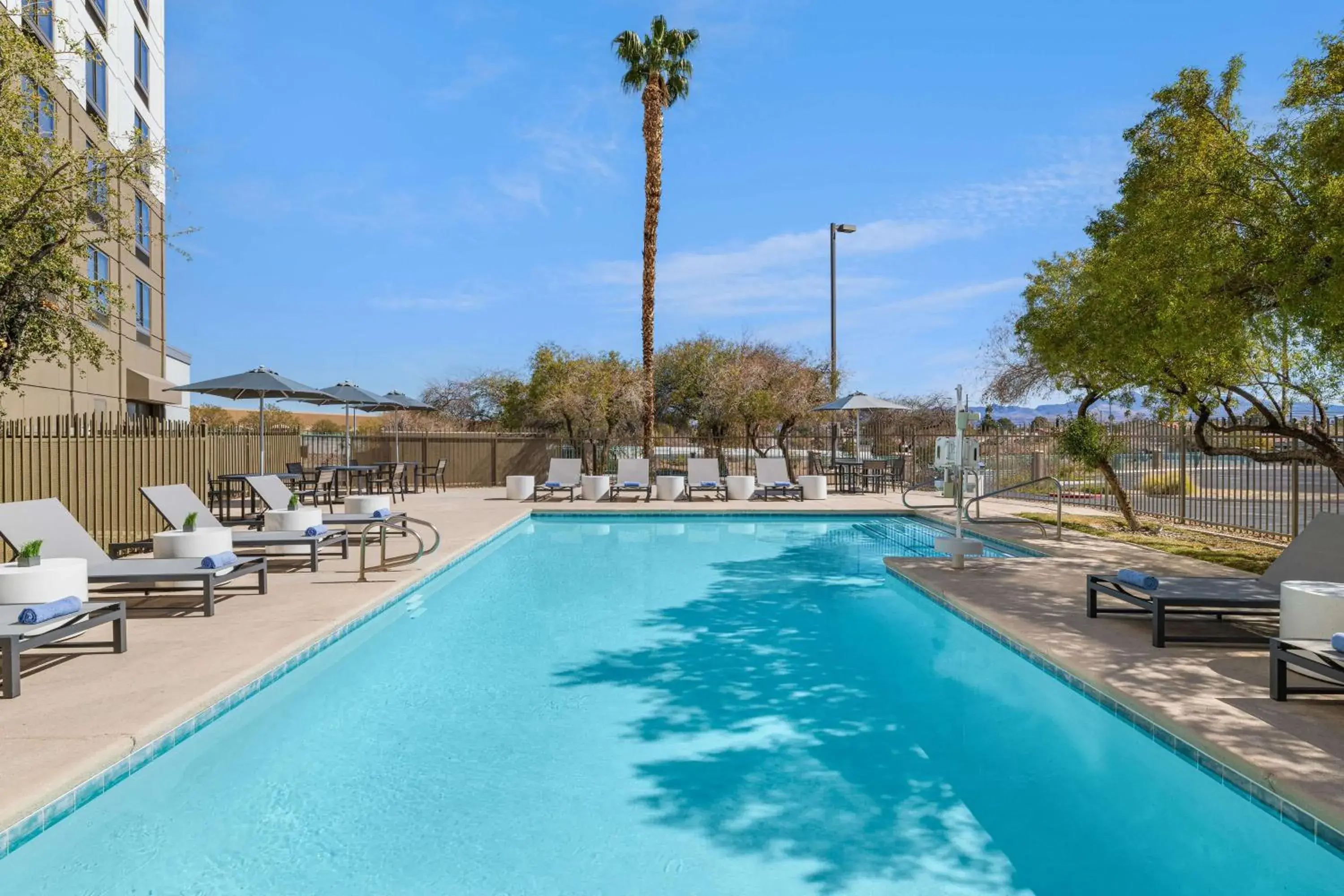 Pool view in DoubleTree by Hilton Las Vegas Airport Pool view in DoubleTree by Hilton Las Vegas Airport