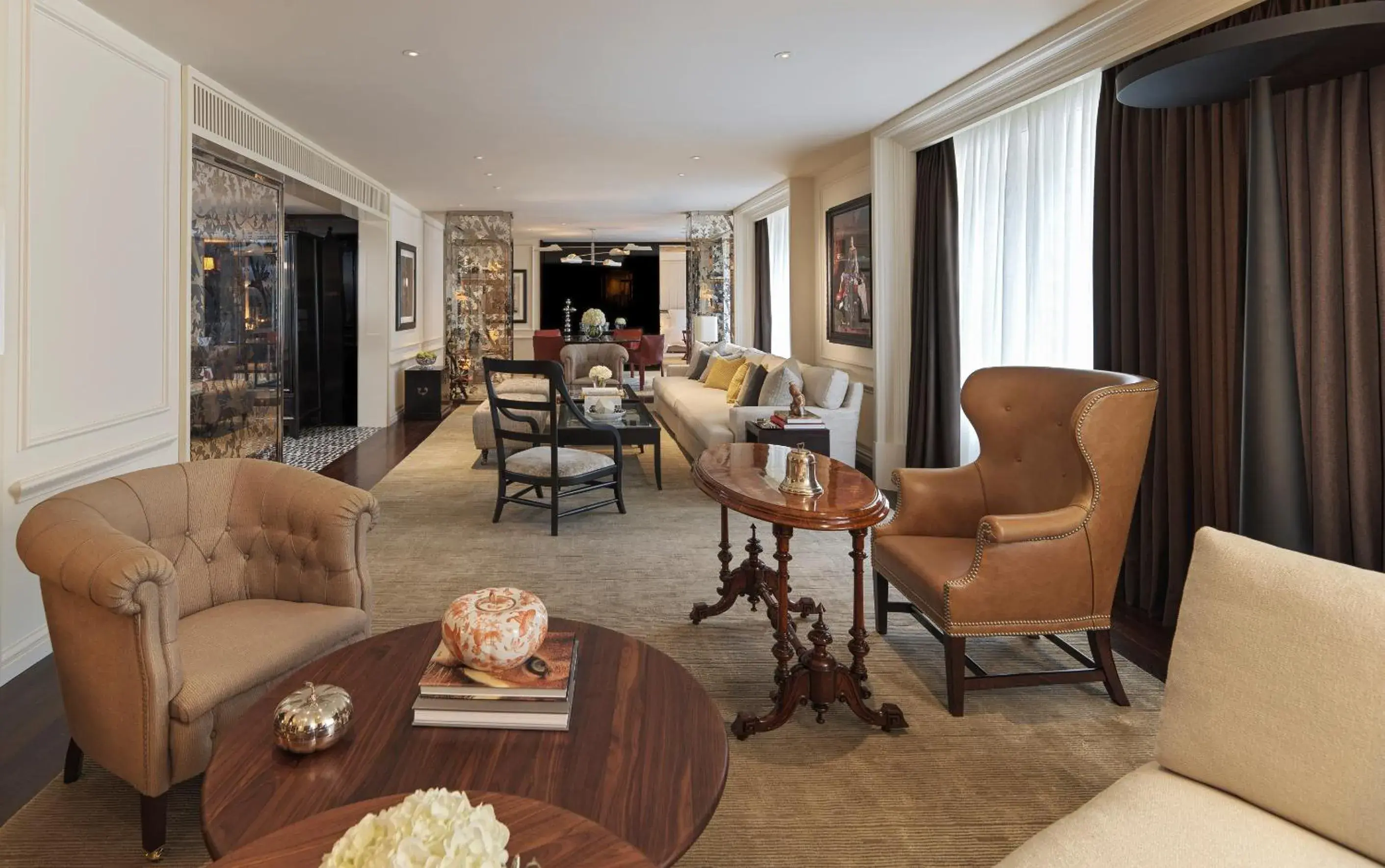 Property building in Rosewood London Property building in Rosewood London