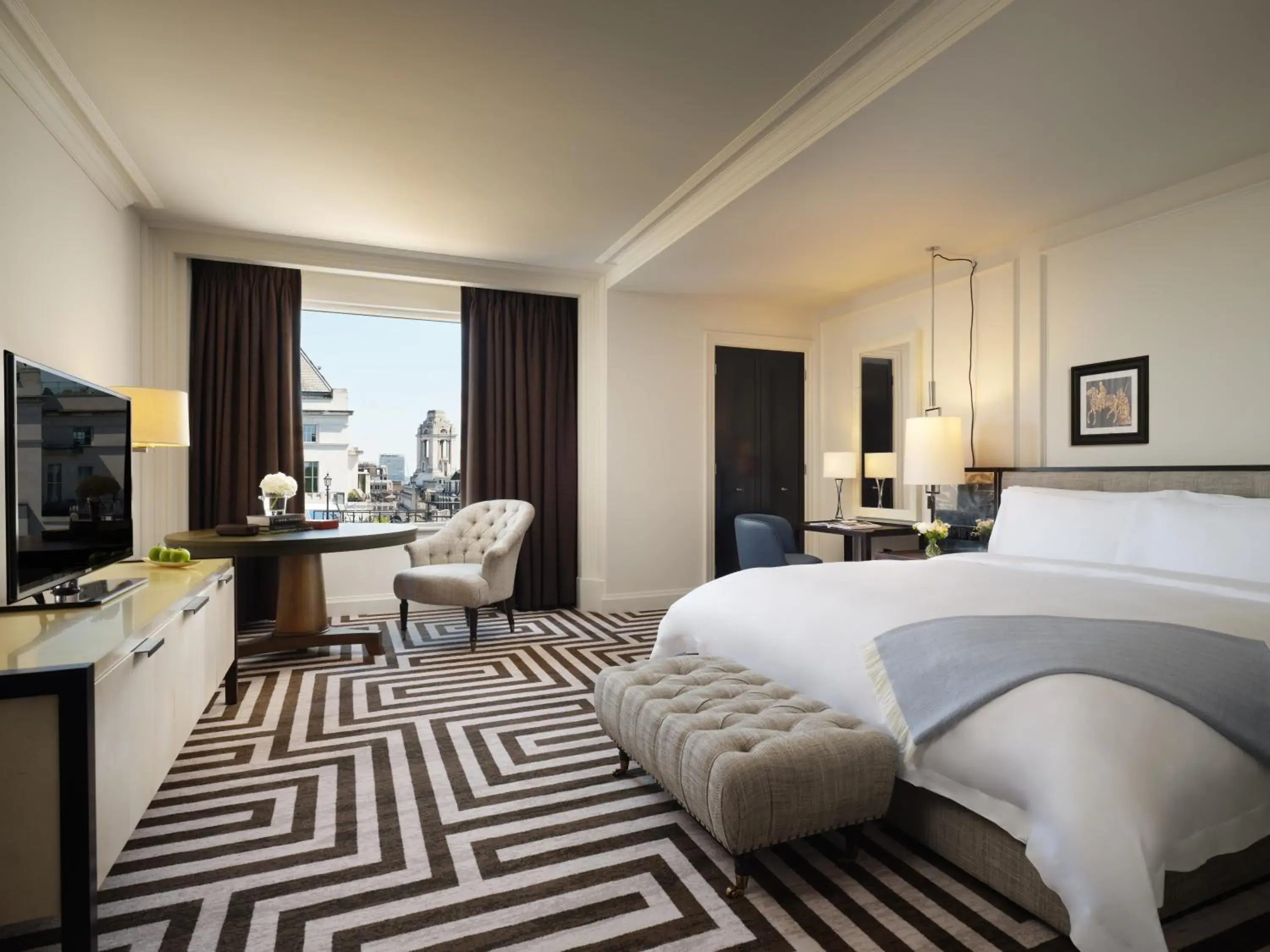 Bed in Rosewood London Bed in Rosewood London