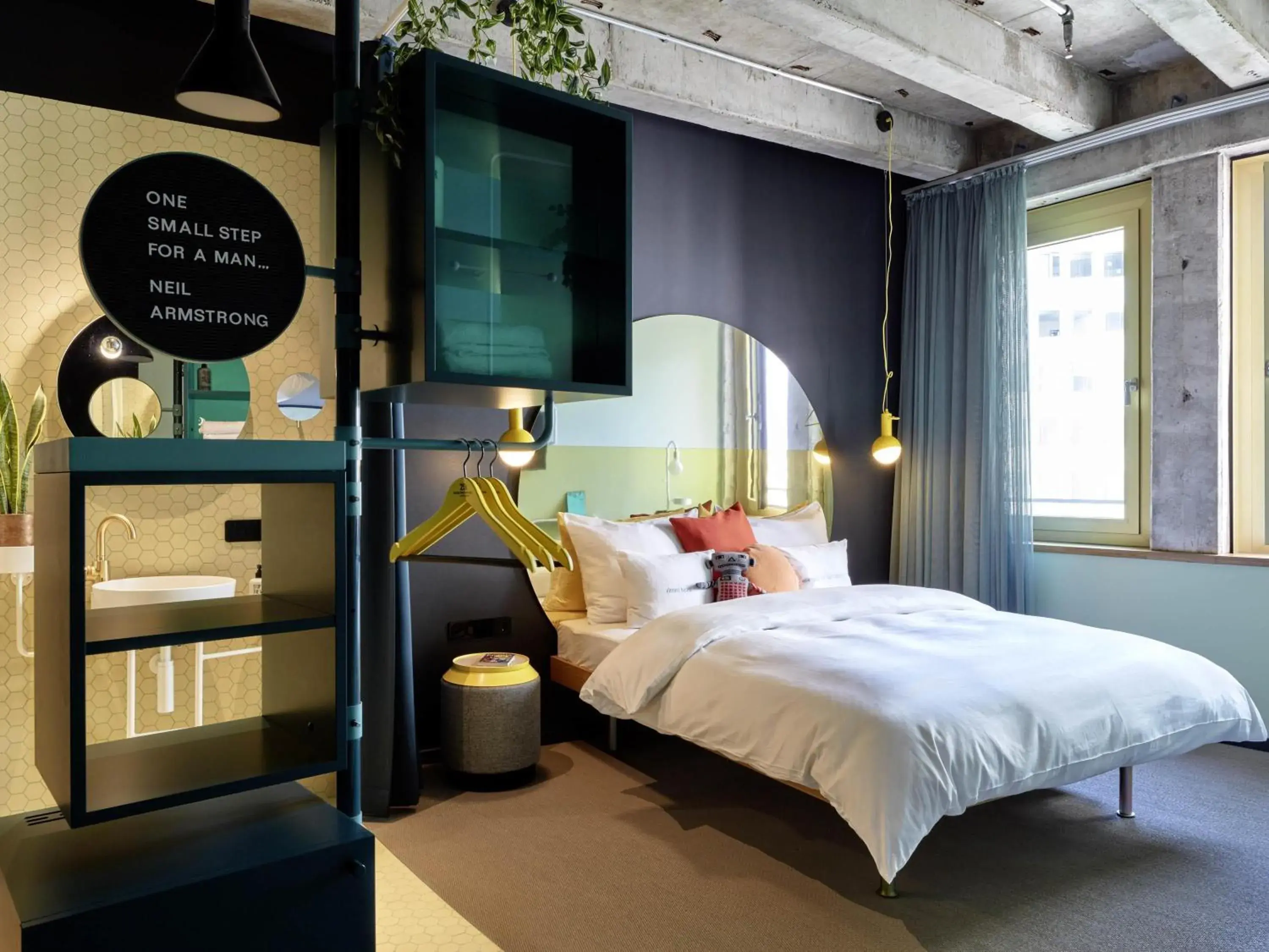 Bedroom, Bed in 25hours Hotel The Circle Bedroom, Bed in 25hours Hotel The Circle