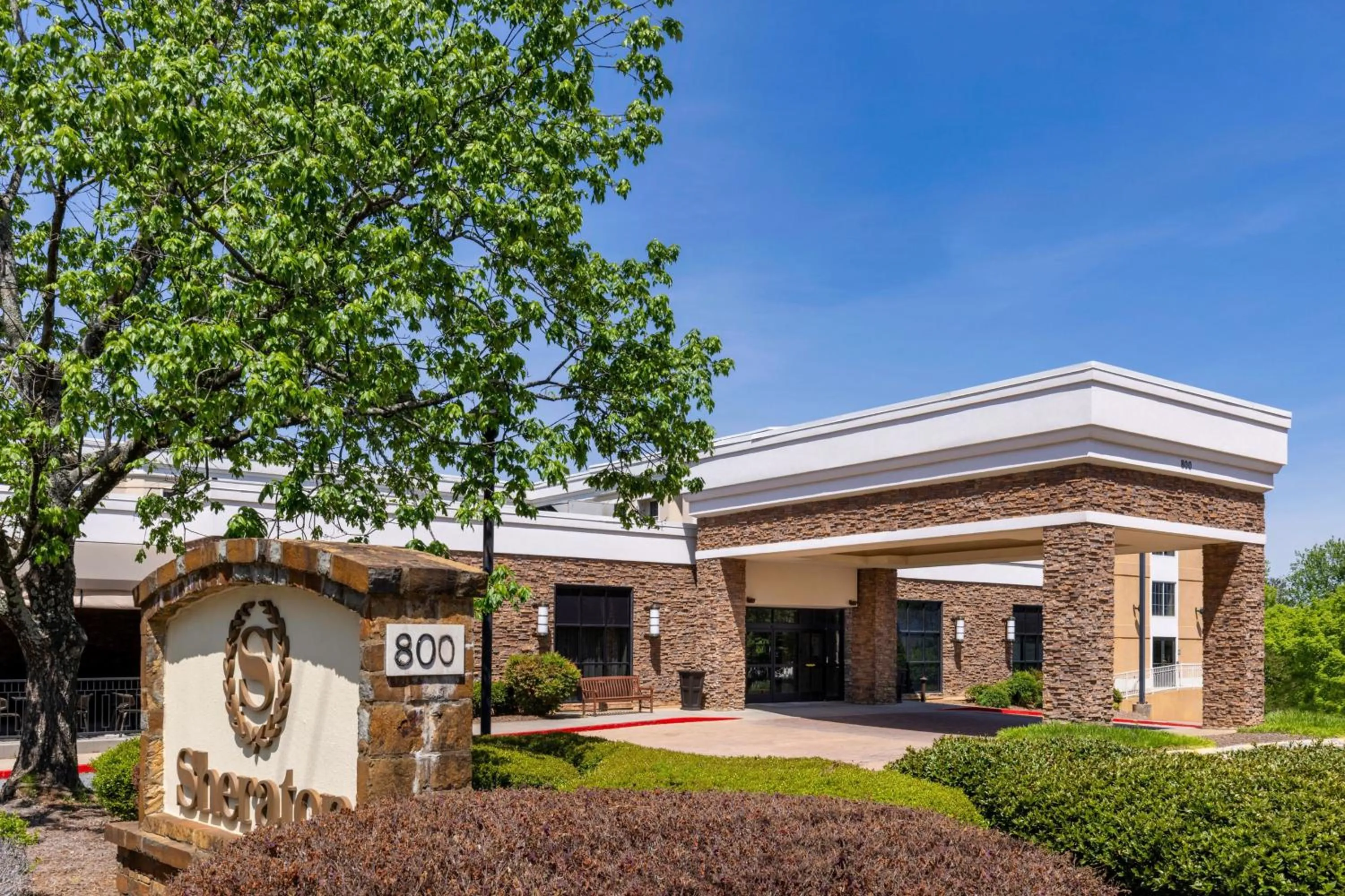 Property building in Sheraton by Marriott Atlanta Perimeter Dunwoody