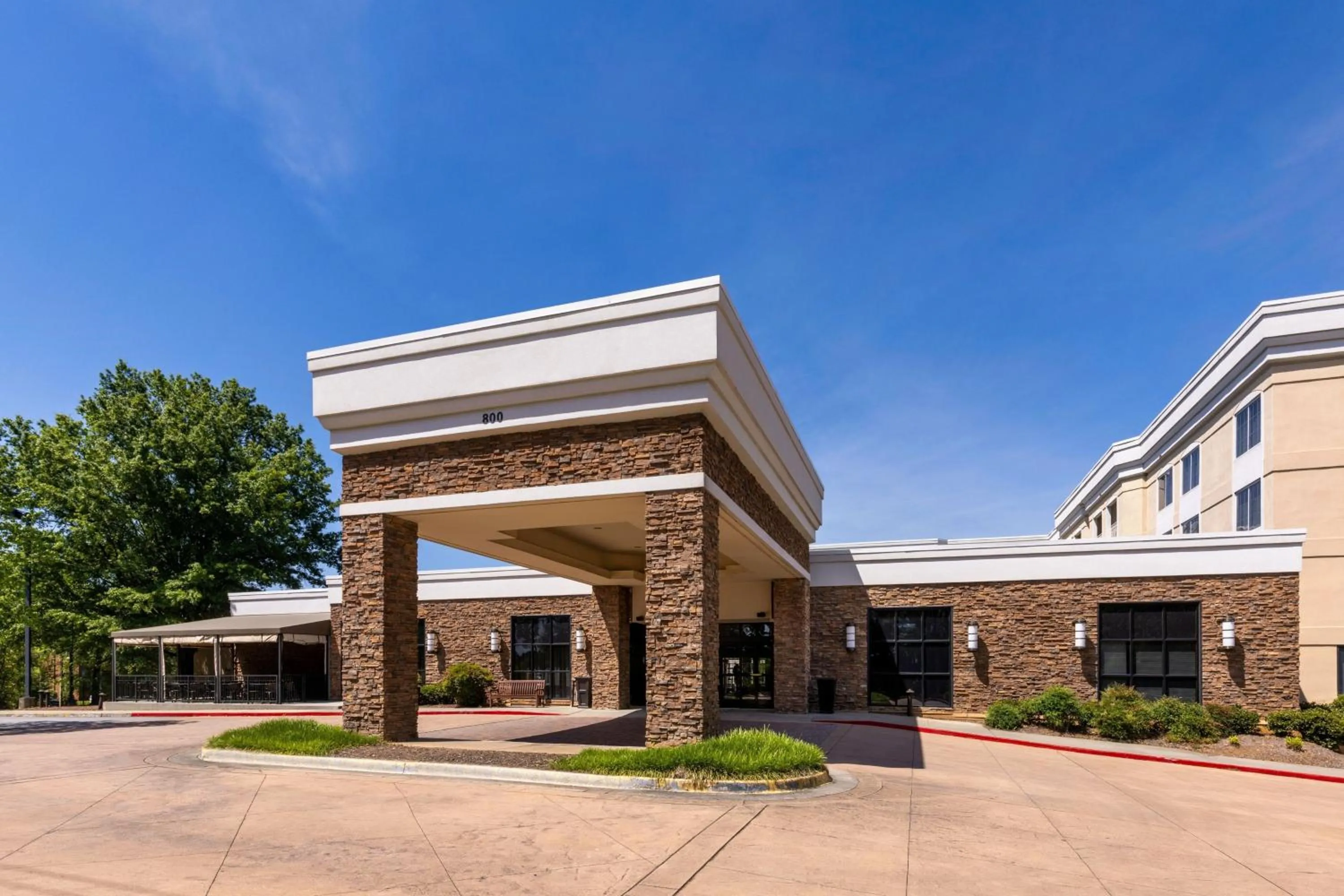 Property building in Sheraton by Marriott Atlanta Perimeter Dunwoody