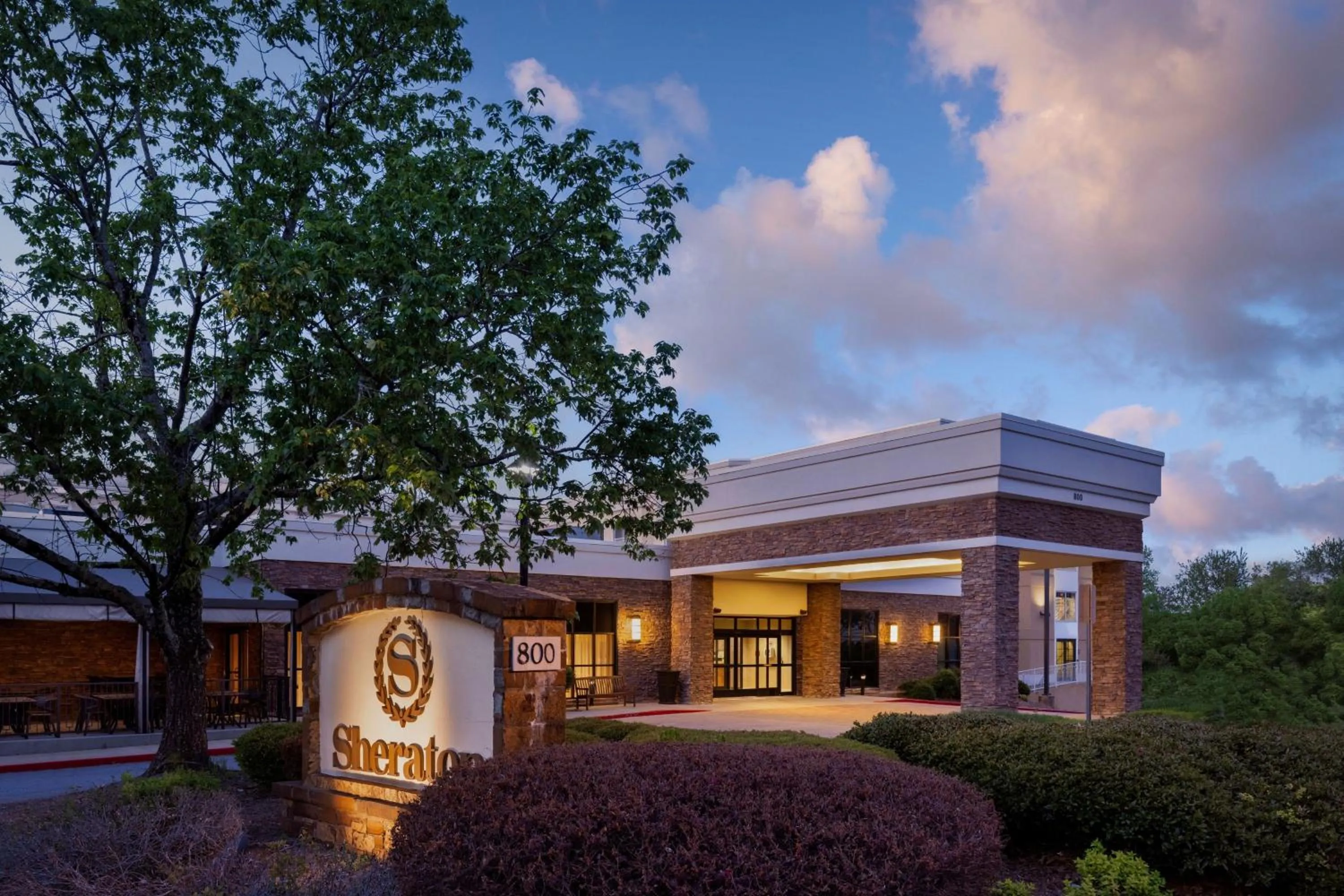 Property building in Sheraton by Marriott Atlanta Perimeter Dunwoody