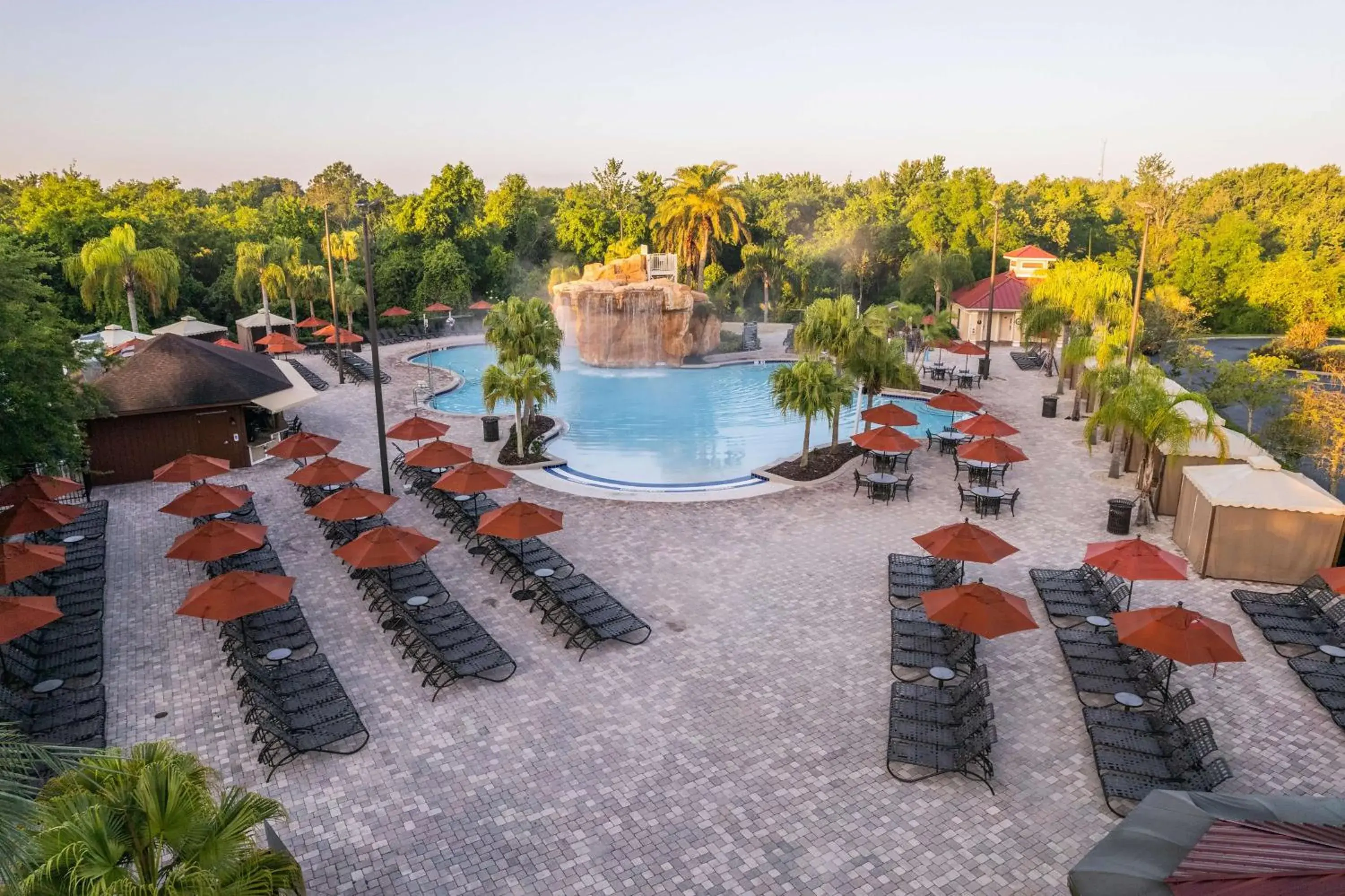 Pool view in Hilton Vacation Club Mystic Dunes Orlando Pool view in Hilton Vacation Club Mystic Dunes Orlando