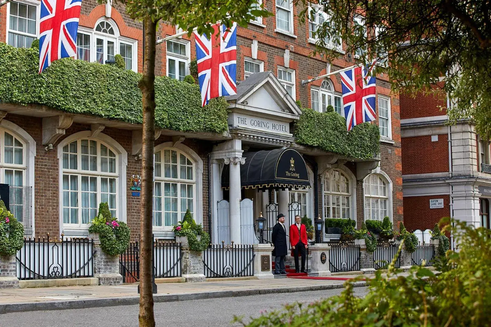 Property building in The Goring Property building in The Goring