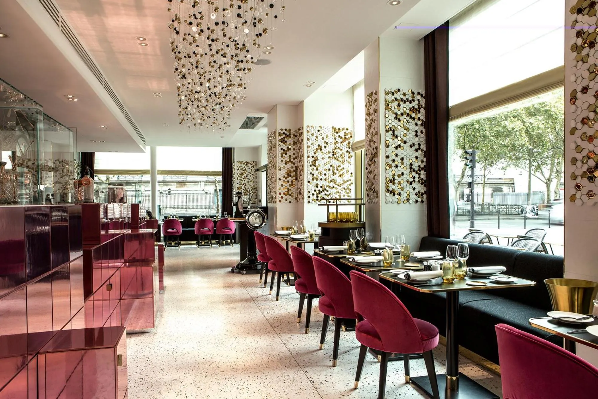 Restaurant/places to eat in Fauchon l'Hôtel Paris