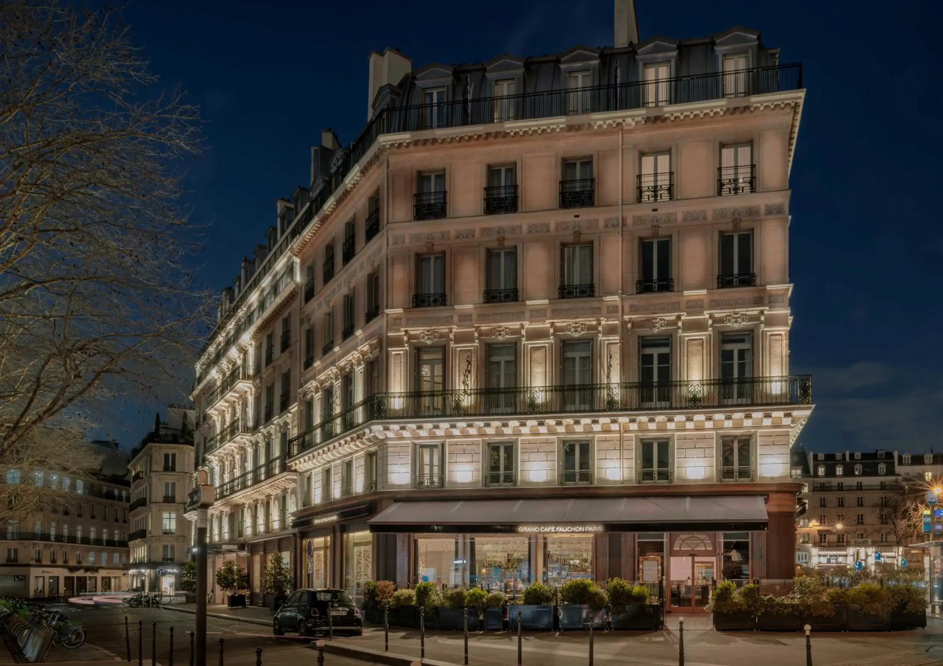 Property building in Fauchon l'Hôtel Paris Property building in Fauchon l'Hôtel Paris