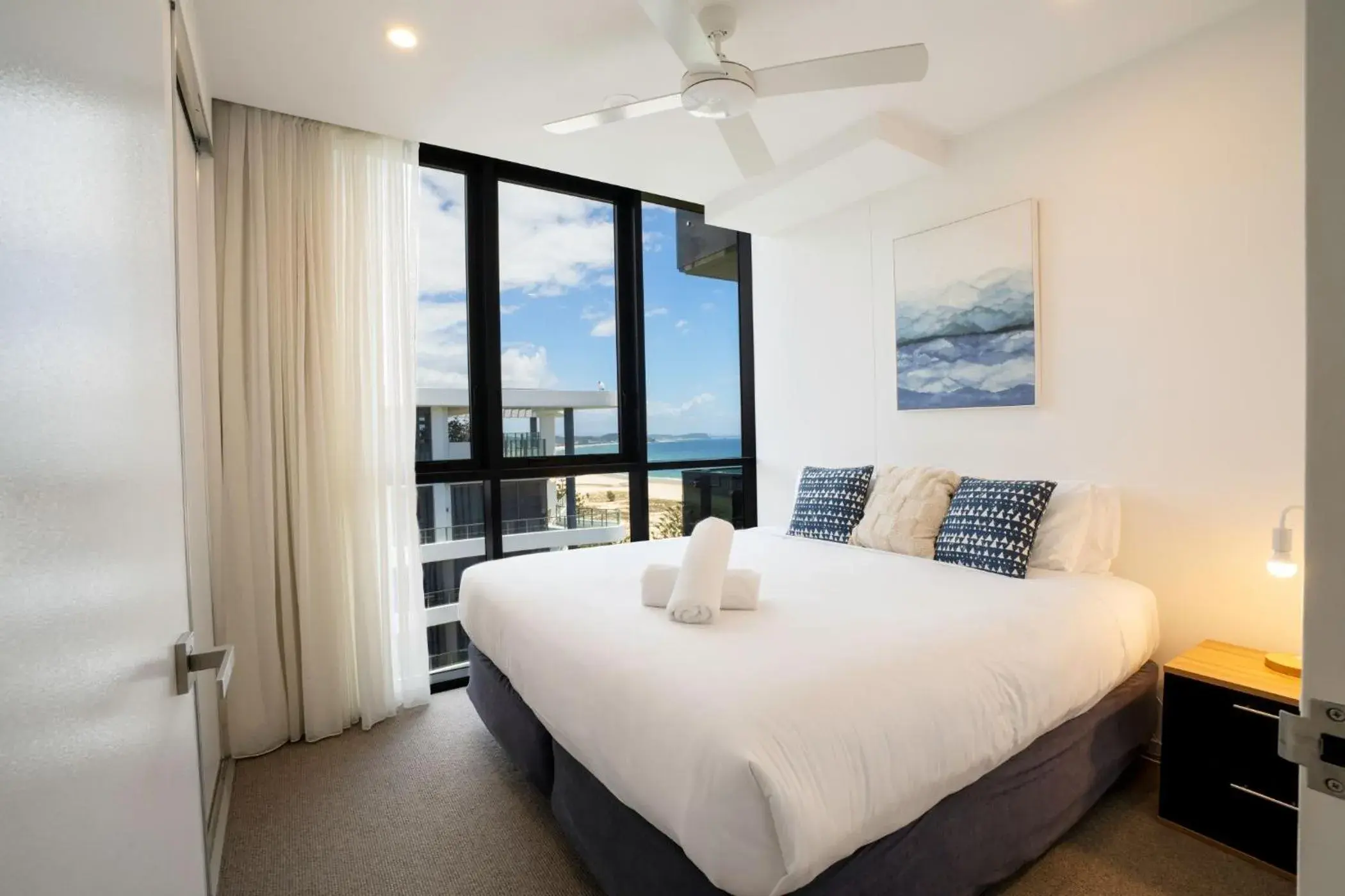 Bed in Iconic Kirra Beach Resort Bed in Iconic Kirra Beach Resort
