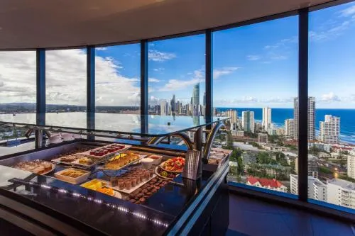Crowne Plaza Surfers Paradise by IHG