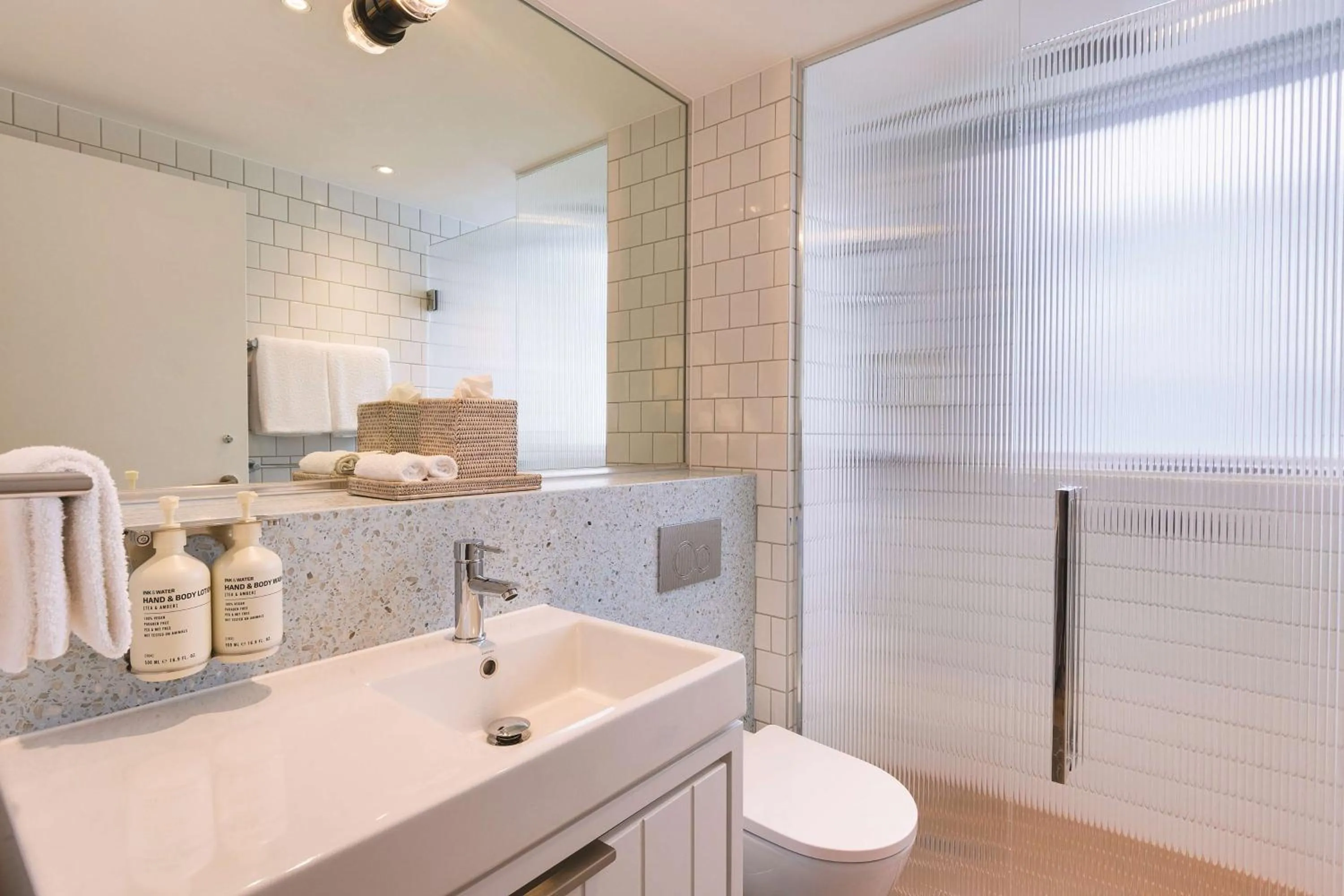 Bathroom in Adina Apartment Hotel Chippendale