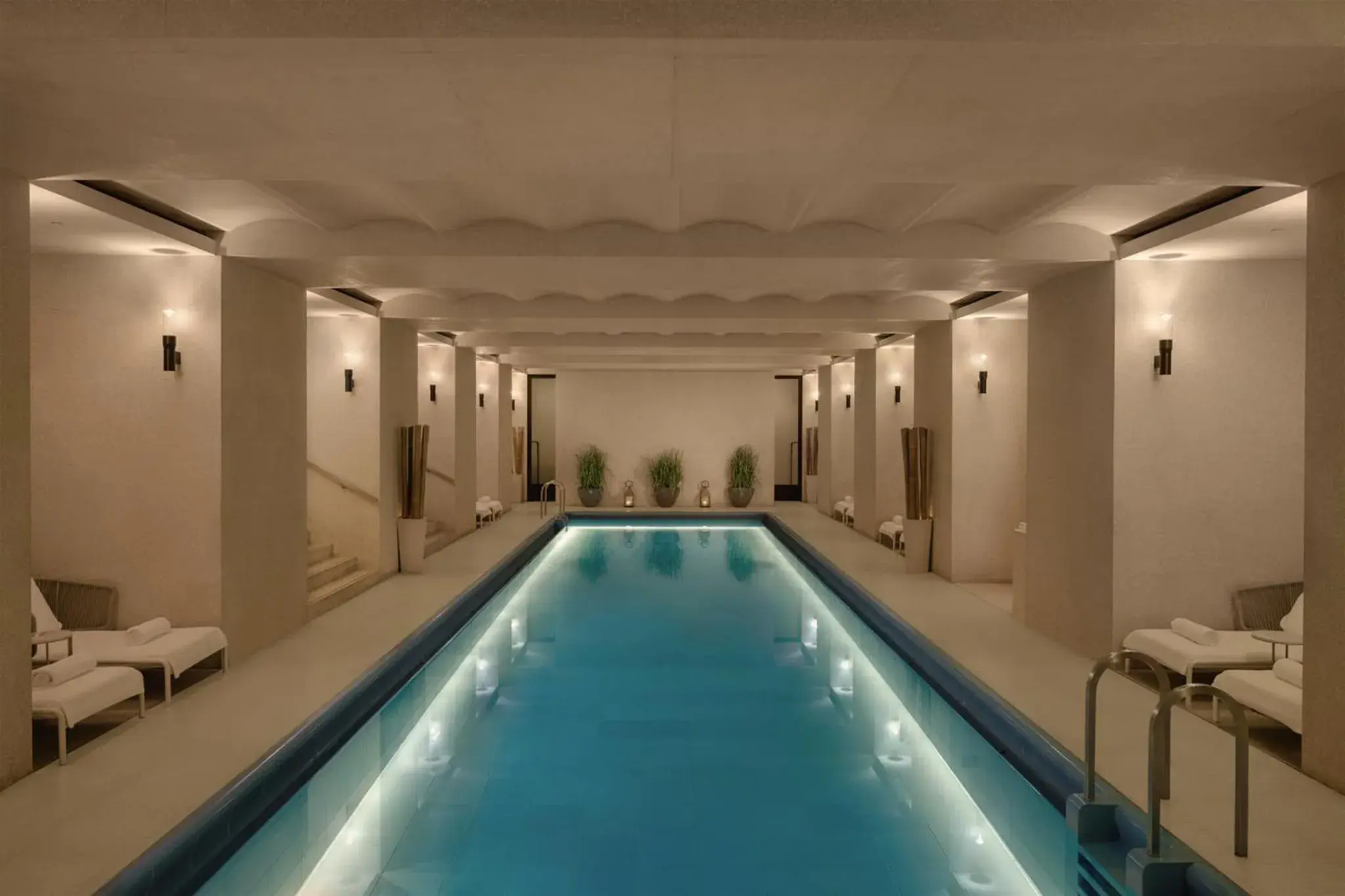Swimming pool in Hotel Cafe Royal Swimming pool in Hotel Cafe Royal