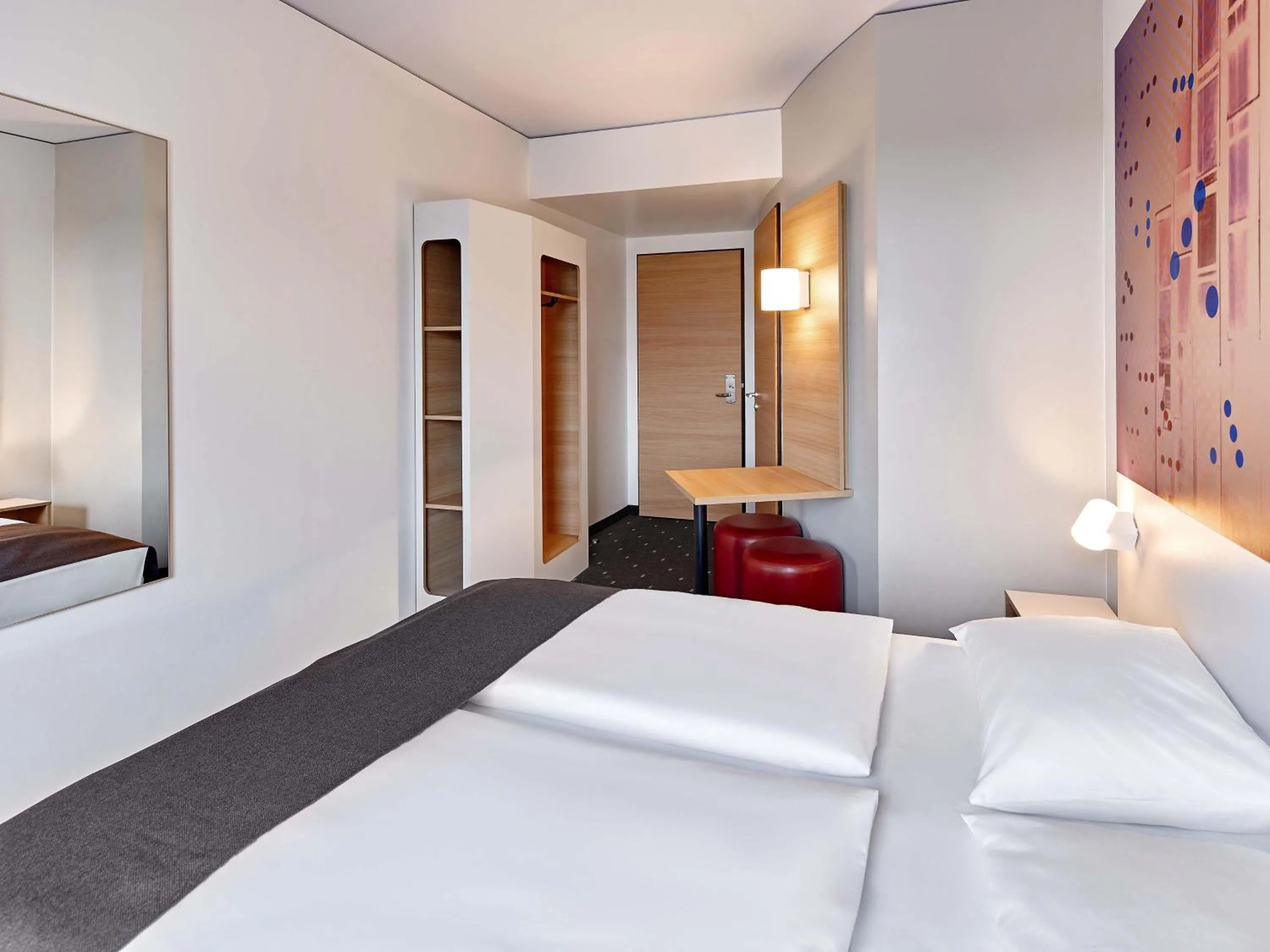 Photo of the whole room, Bed in B&B Hotel Köln-Troisdorf