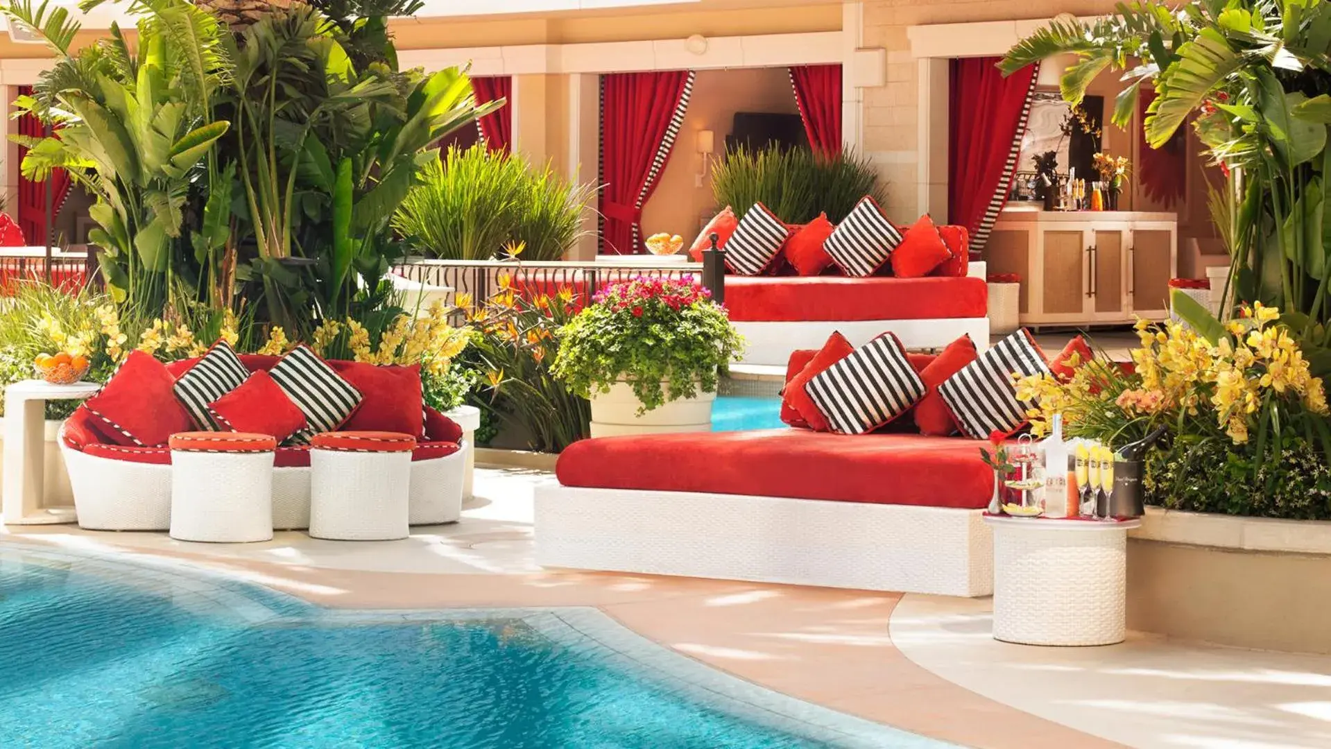 Nightclub / DJ in Encore at Wynn Las Vegas Nightclub / DJ in Encore at Wynn Las Vegas