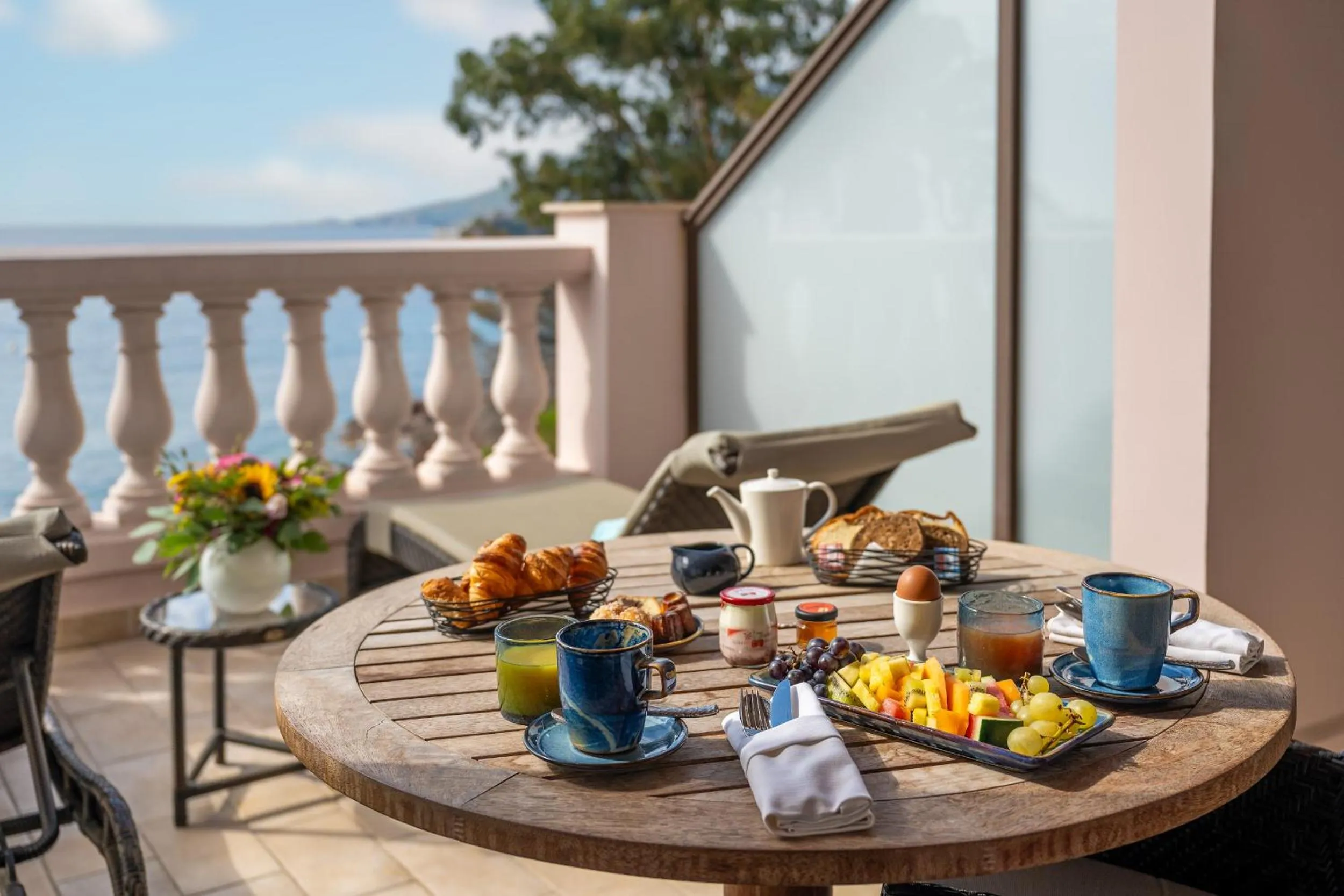 Balcony/Terrace in Tiara Miramar Beach Resort