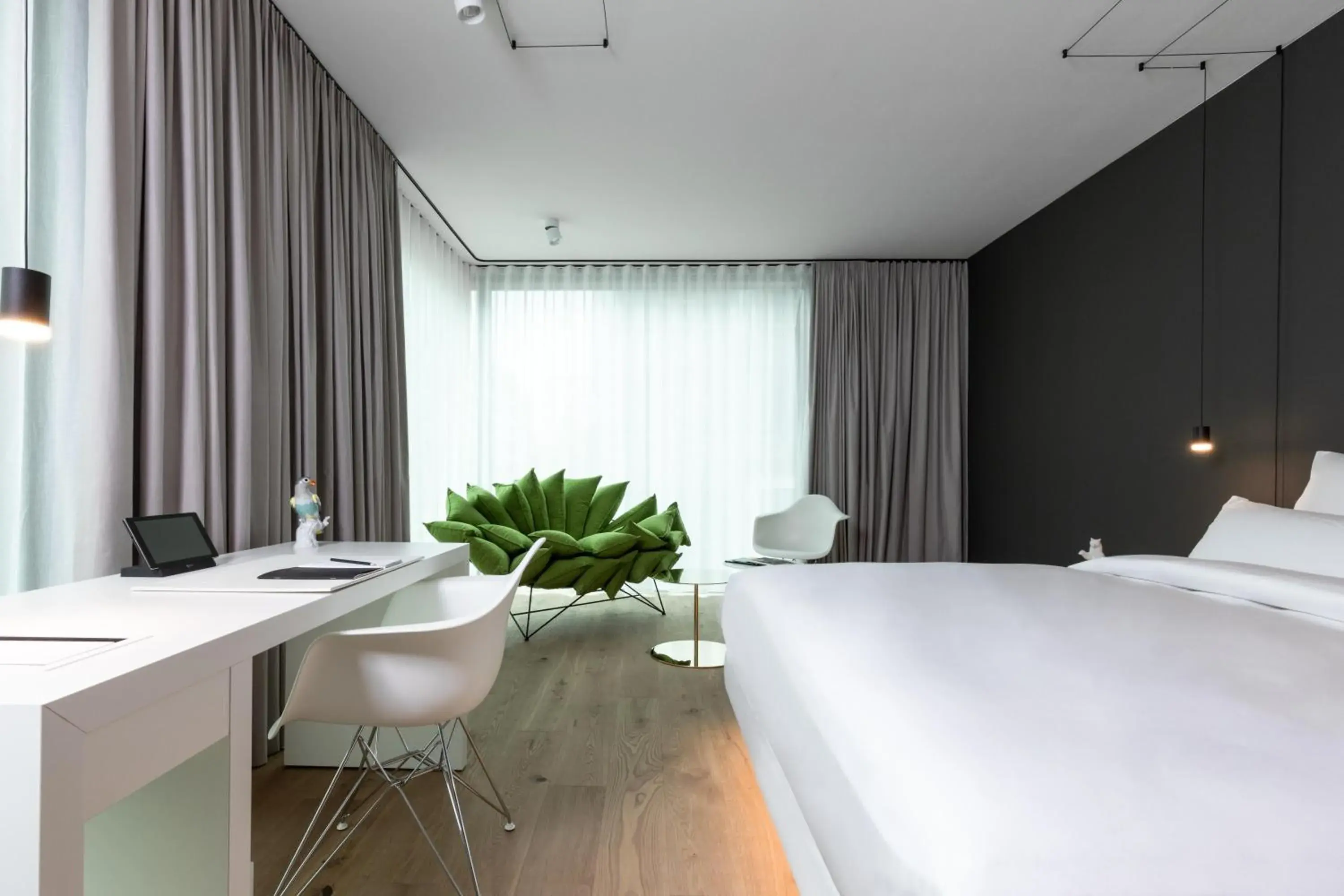Bed in KPM Hotel & Residences Berlin, a Member of Design Hotels Bed in KPM Hotel & Residences Berlin, a Member of Design Hotels