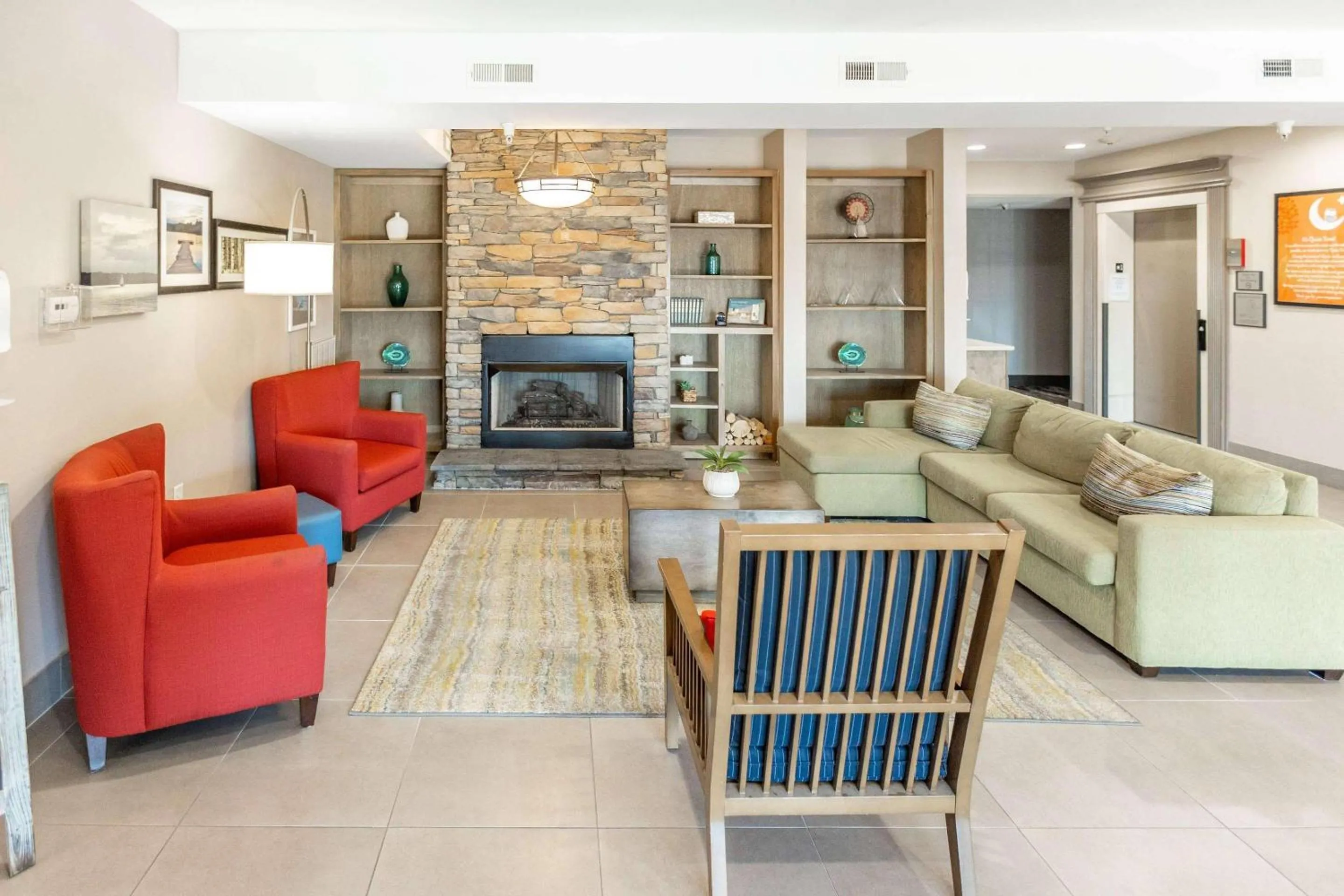 Lobby or reception in Country Inn & Suites by Radisson, Smyrna - Atlanta Northwest